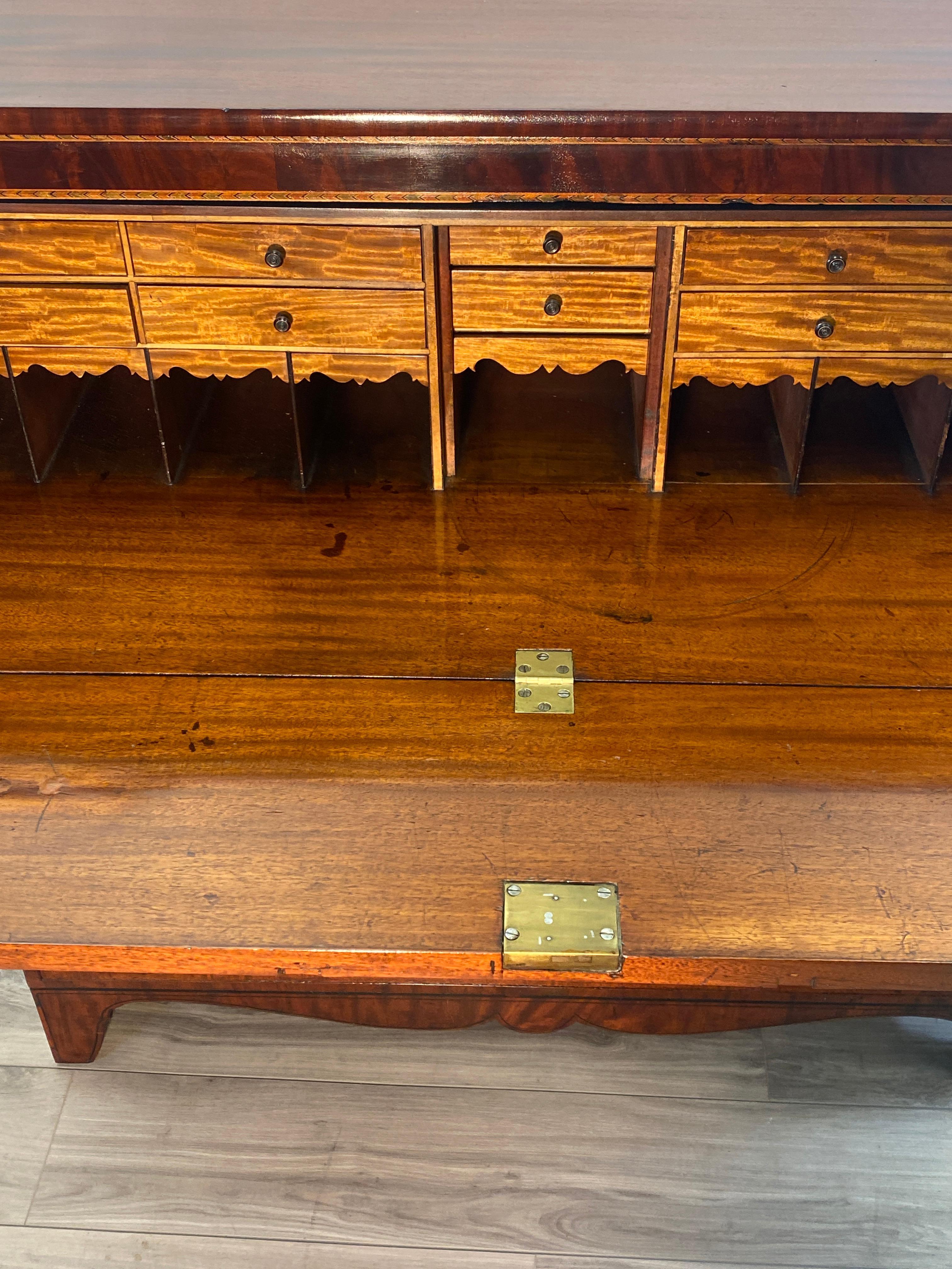 18th Century Mahogany American Federal Period Butlers Chest 7