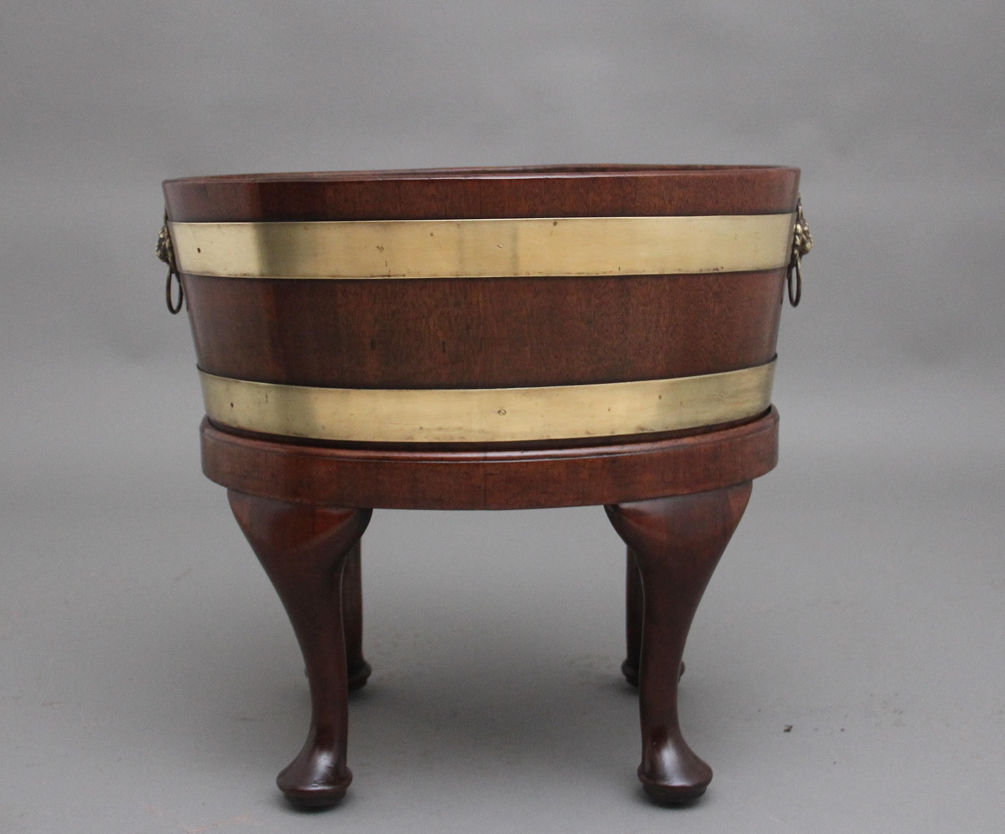 Georgian 18th Century mahogany and brass bound oval wine cooler For Sale