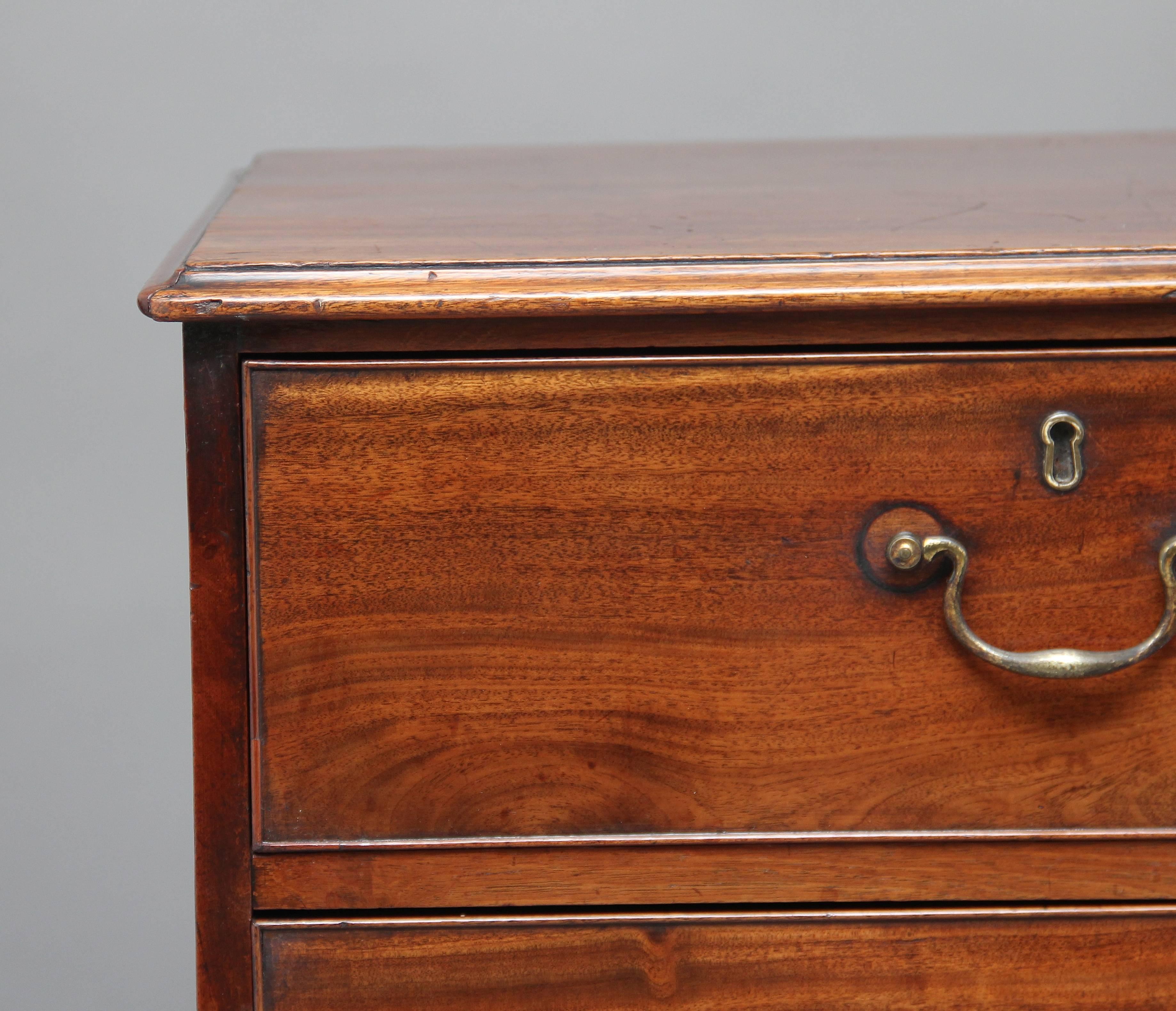 18th Century Mahogany Chest of Drawers In Good Condition In Martlesham, GB