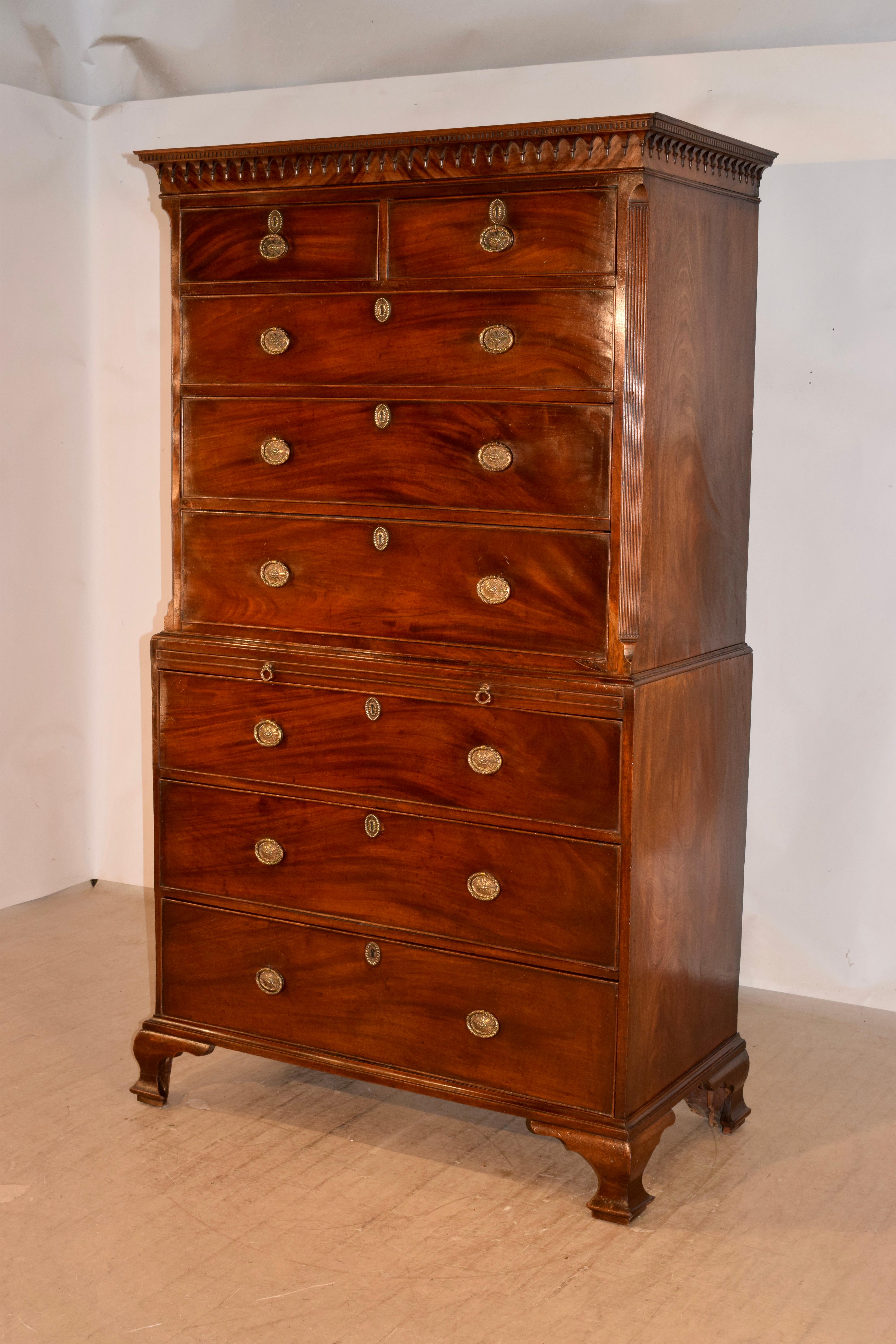 18th century mahogany chest on chest from England. There is a dentil moulding, over an arched cove moulding. This chest is of exceptional quality. The sides are made from mahogany as well as the front, which is unusual. A lot of cabinet makers would