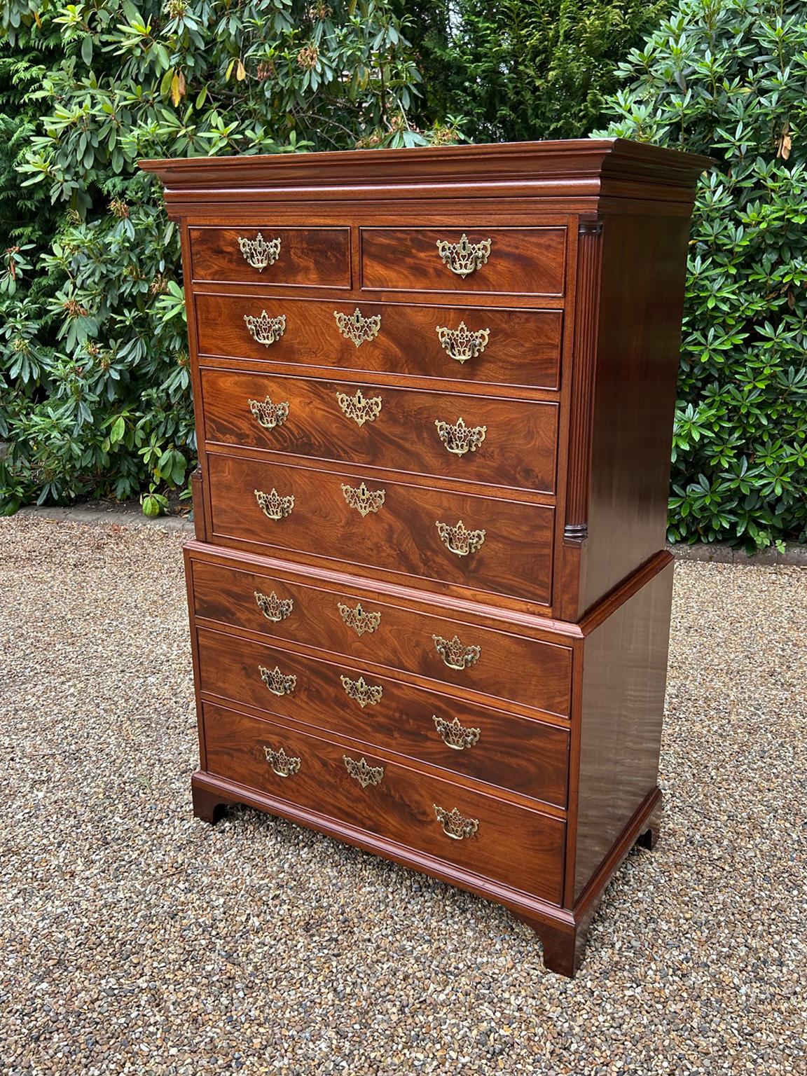 Giorgio III Cassapanca in mogano del XVIII secolo (Tallboy) in vendita