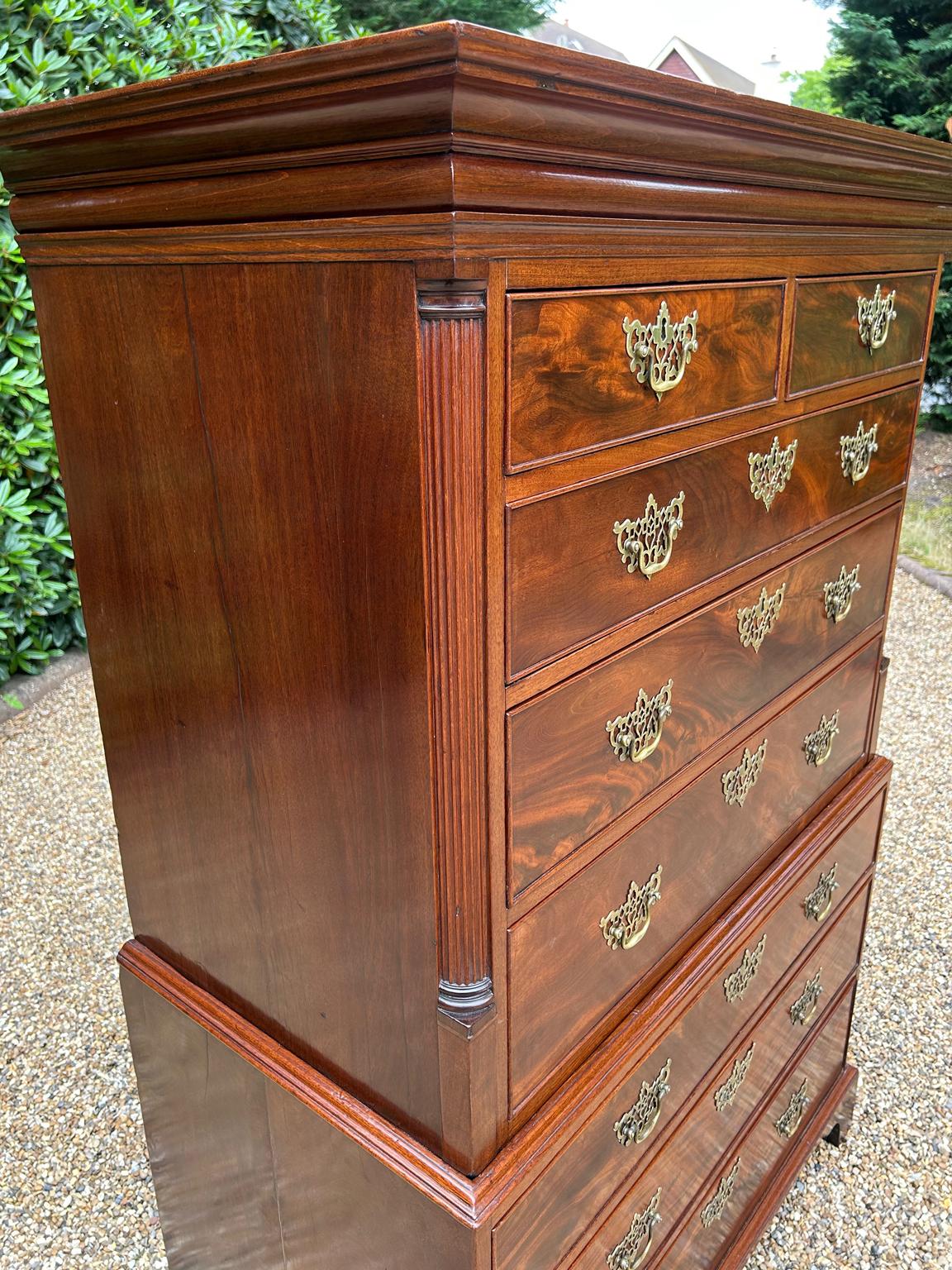 Cassapanca in mogano del XVIII secolo (Tallboy) in vendita 1