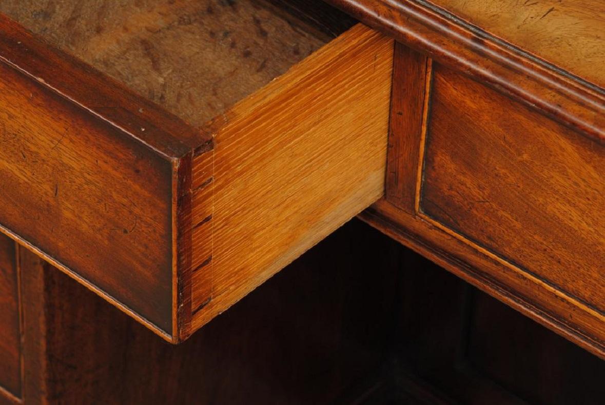 George III 18th Century Mahogany Desk For Sale