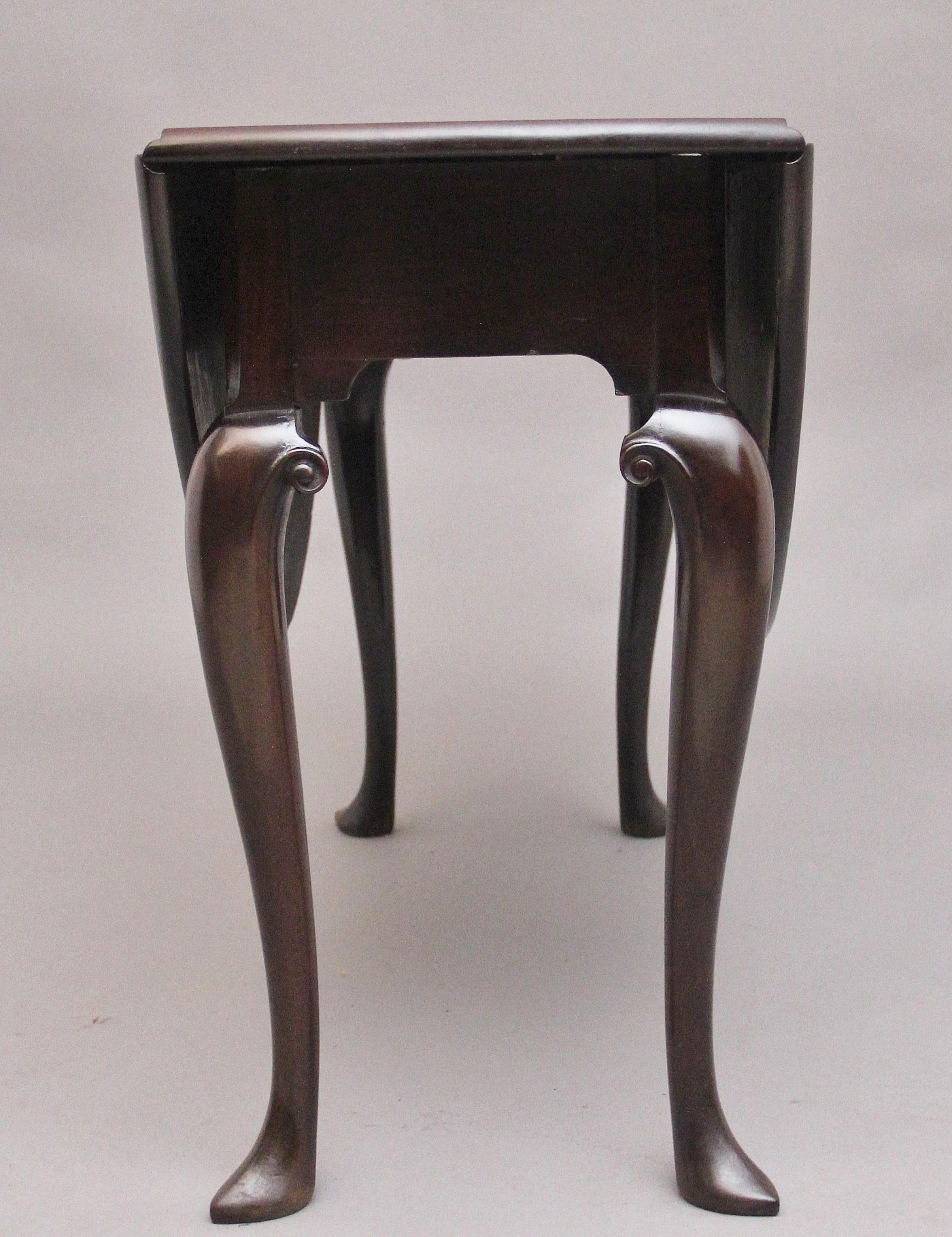 Table à abattant en acajou du 18e siècle Bon état - En vente à Martlesham, GB