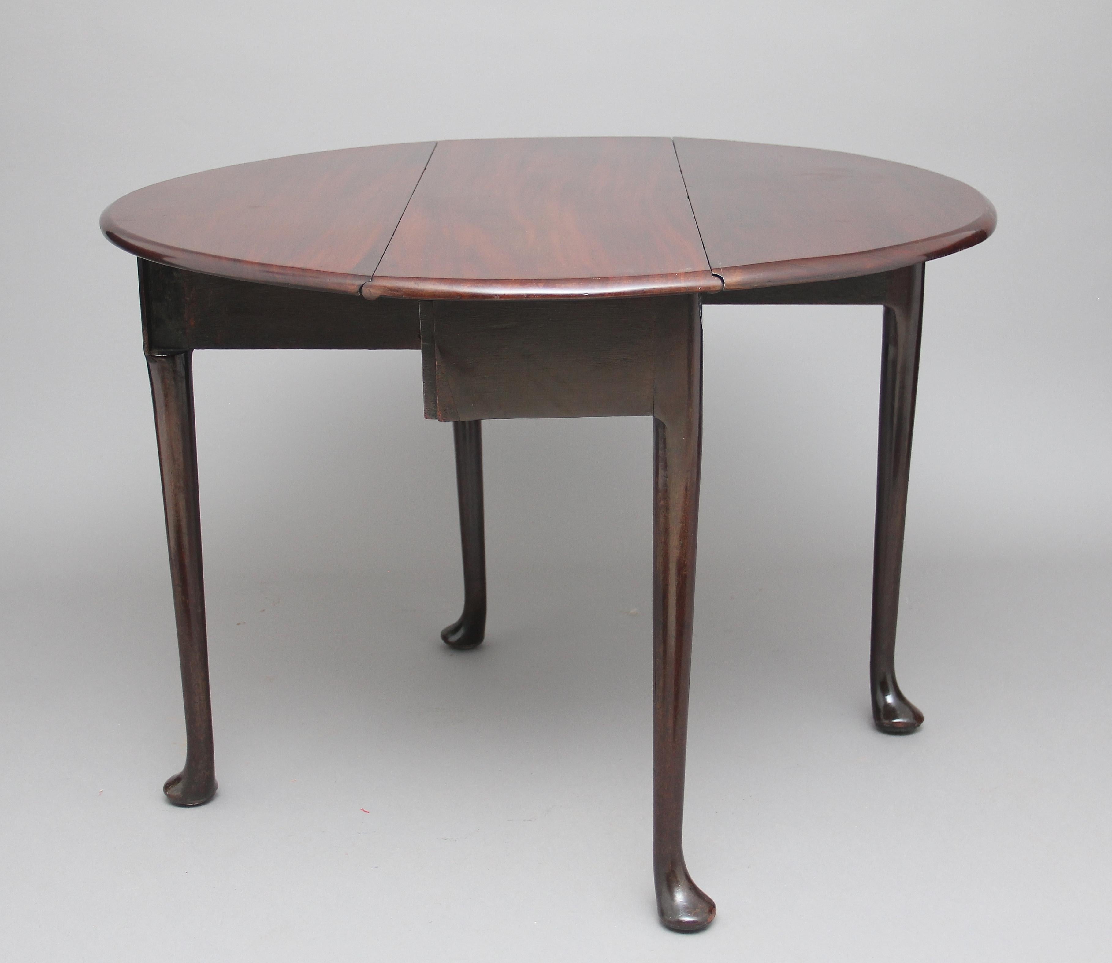 18th Century Mahogany Drop-Leaf Table In Good Condition In Martlesham, GB