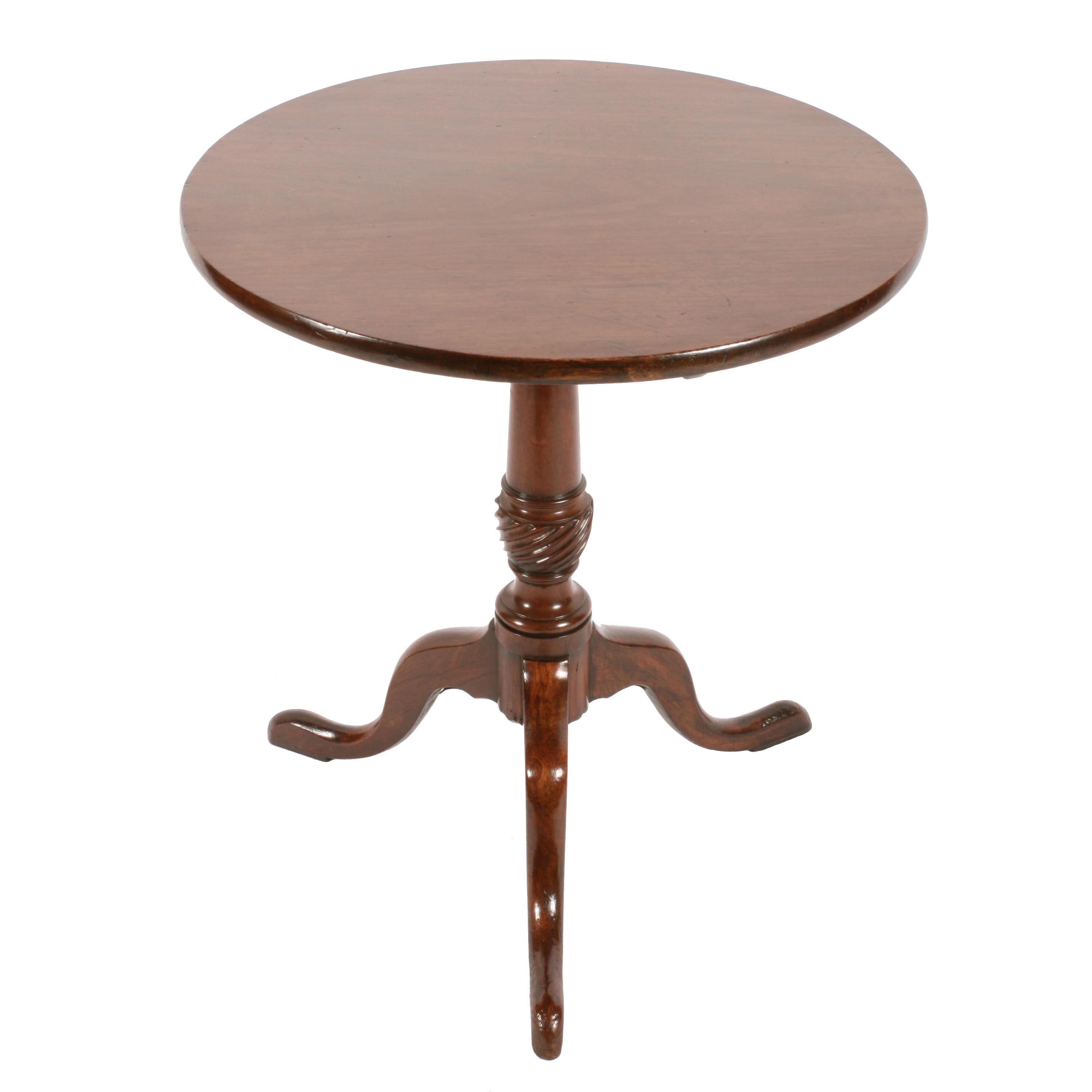18th Century Mahogany Lamp Table