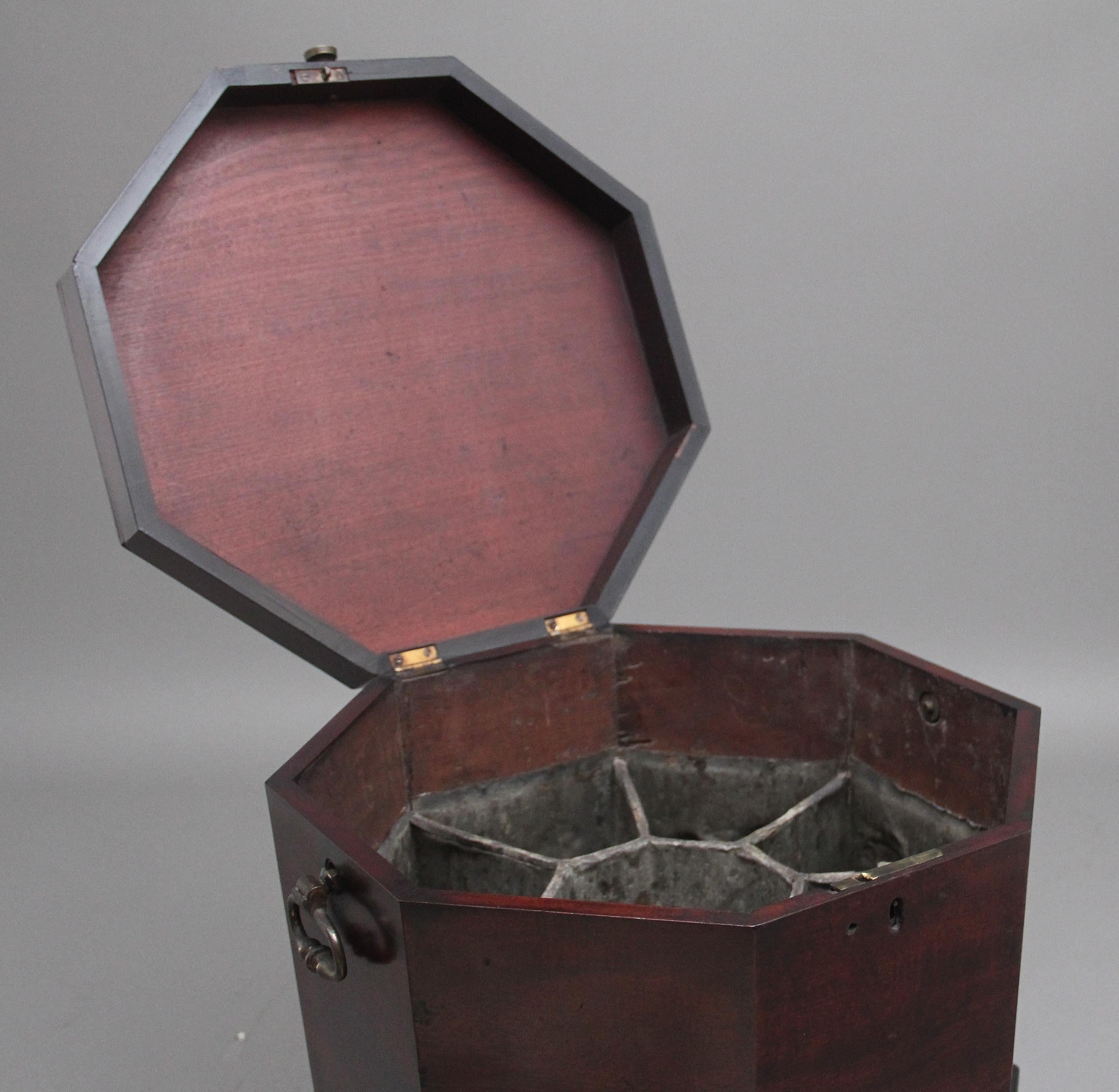 Georgian 18th Century Mahogany Octagon Shaped Wine Cooler