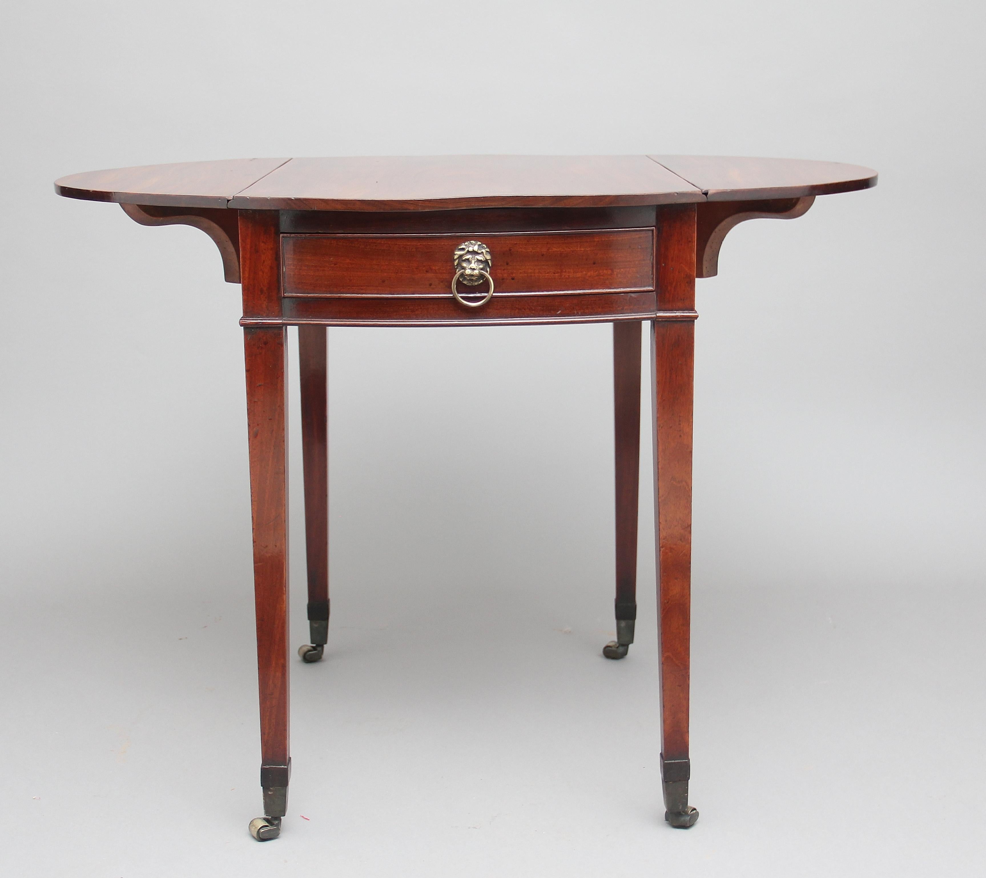 English 18th Century Mahogany Pembroke Table