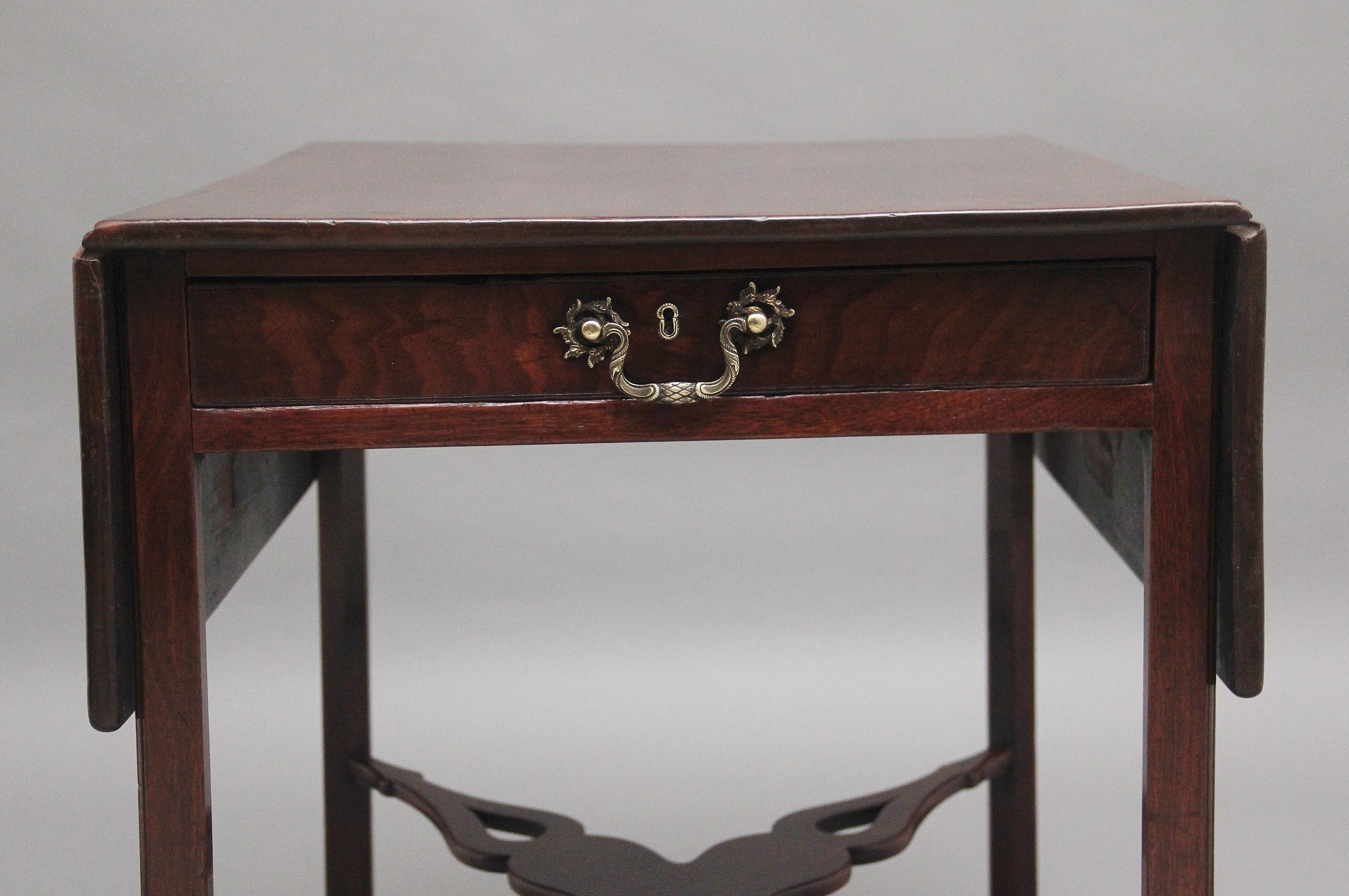 Late 18th Century 18th Century mahogany Pembroke table For Sale
