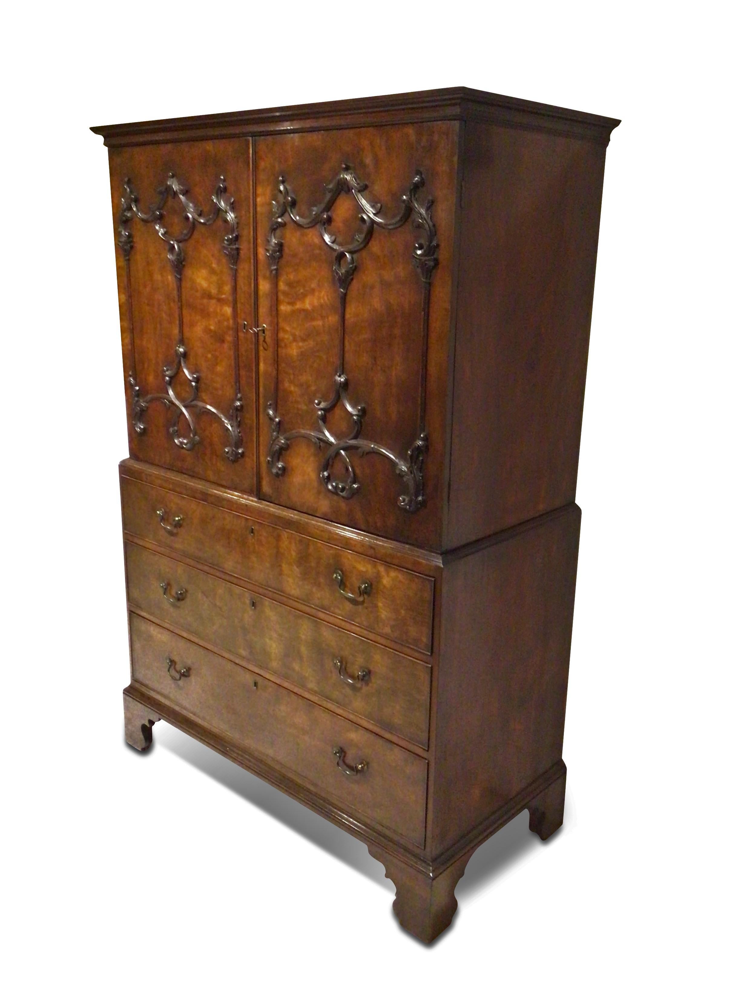 Georgian 18th Century Mahogany Rococo Linen Press For Sale