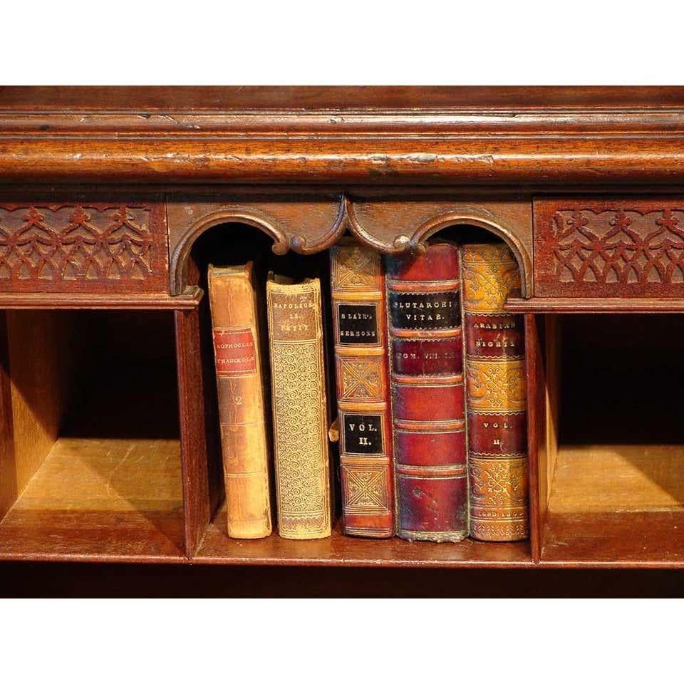 18th Century Mahogany Secretaire Bookcase China Cabinet For Sale 3