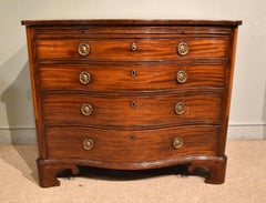 18th century mahogany serpentine chest of drawers
