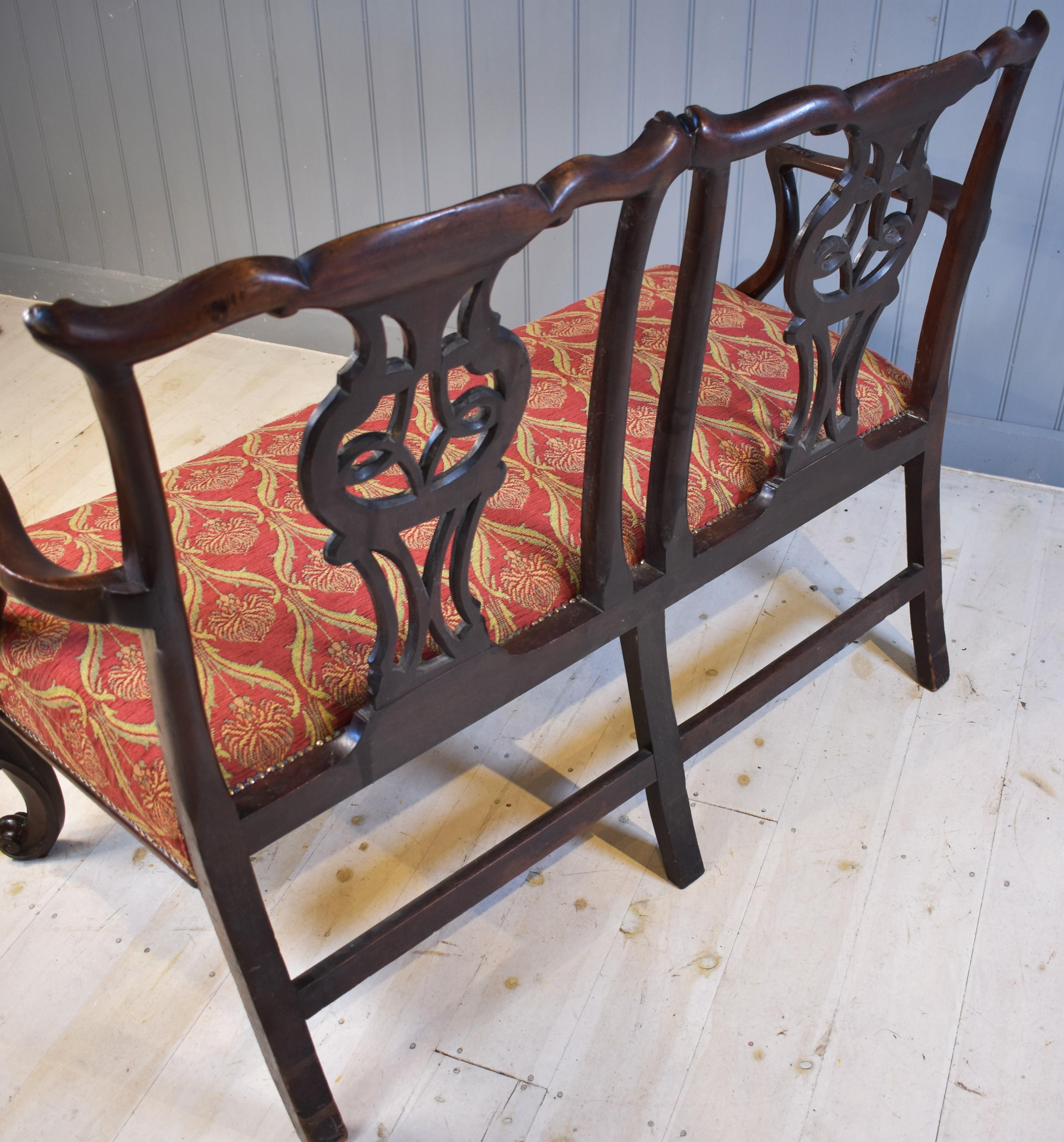 18th century mahogany settee For Sale 3