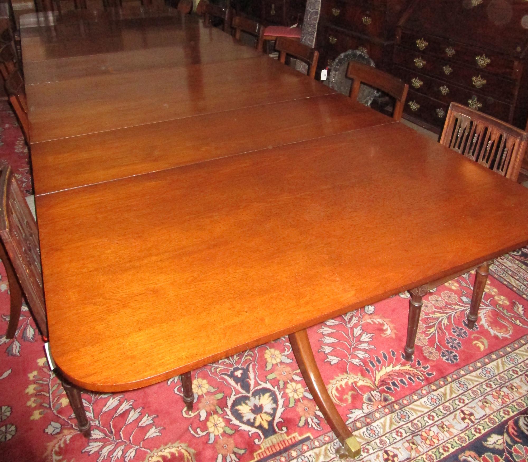 18th century Four Pedestal Mahogany Sheraton Monumental Sized Dining Table  For Sale 6