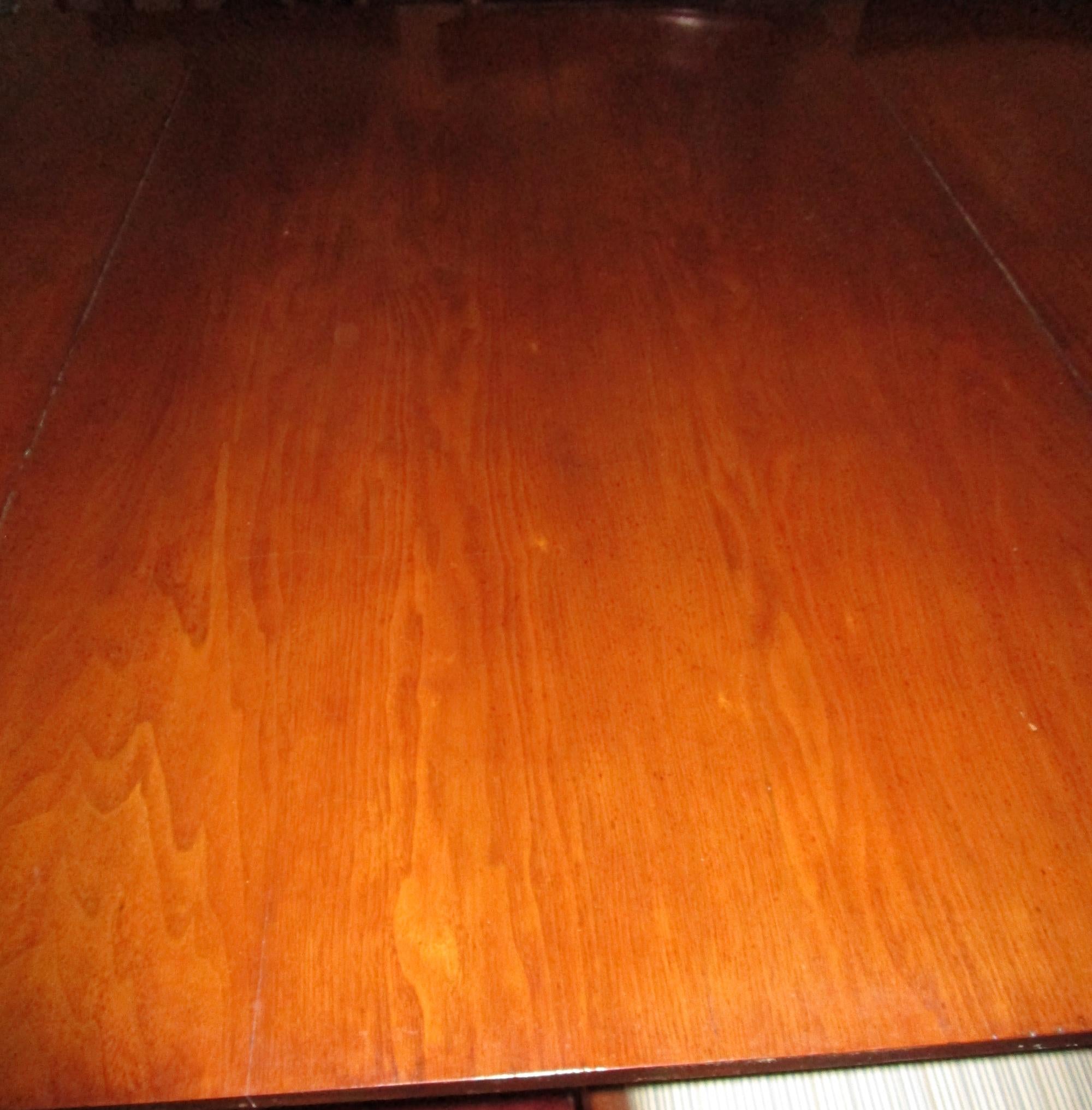 18th century Four Pedestal Mahogany Sheraton Monumental Sized Dining Table  For Sale 8