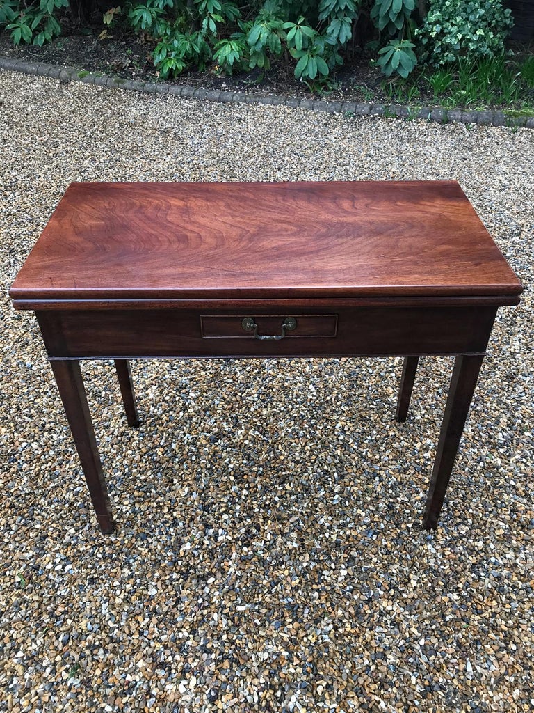 18th Century Mahogany Tea Table at 1stDibs