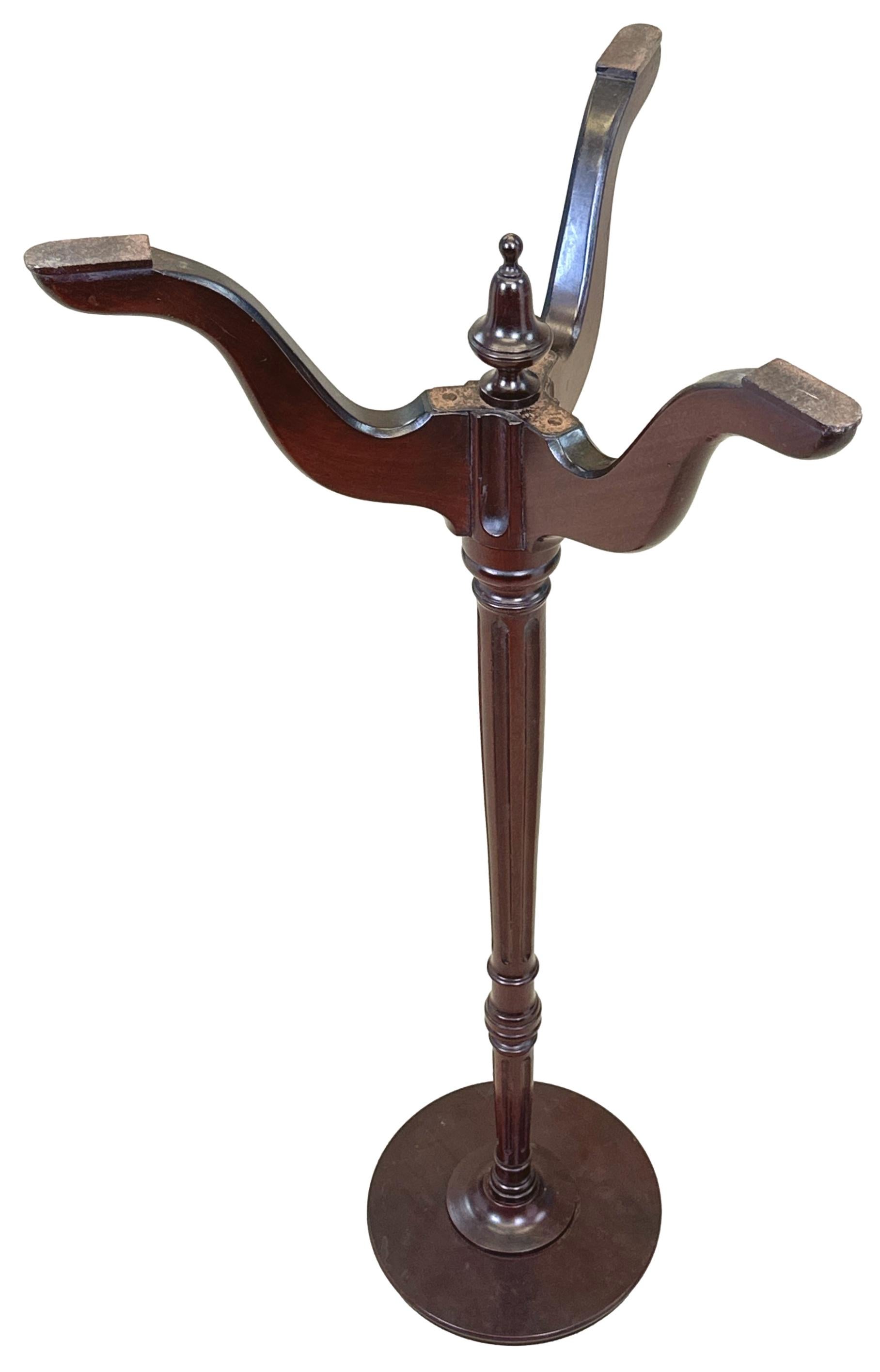 18th Century Mahogany Torchere Stand For Sale 3