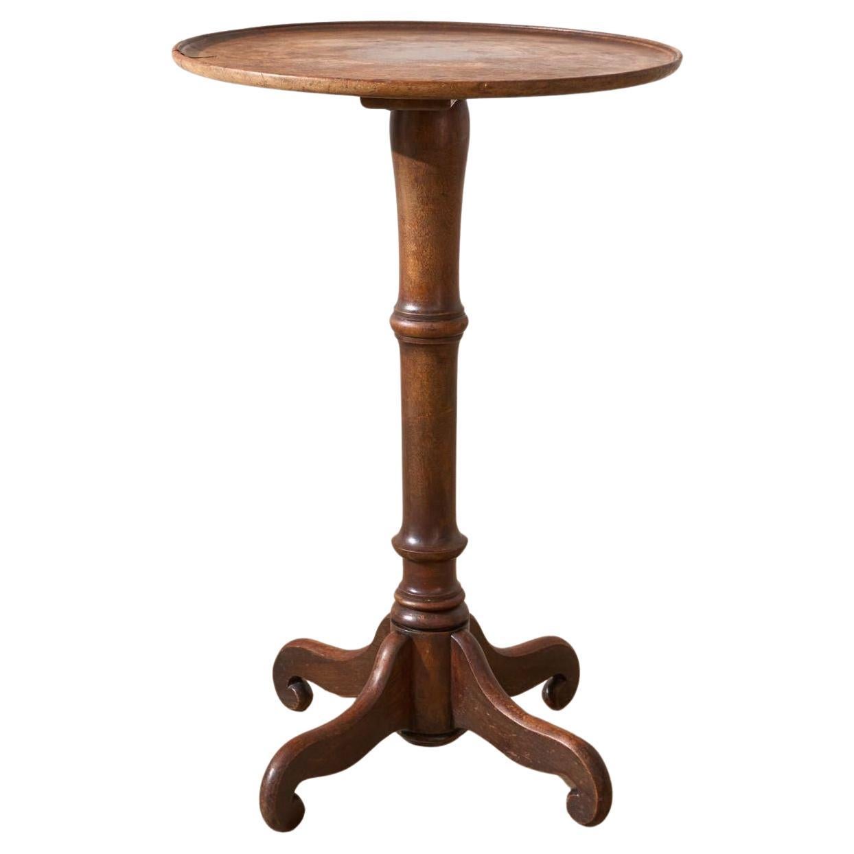Table à vin en acajou du 18e siècle en vente
