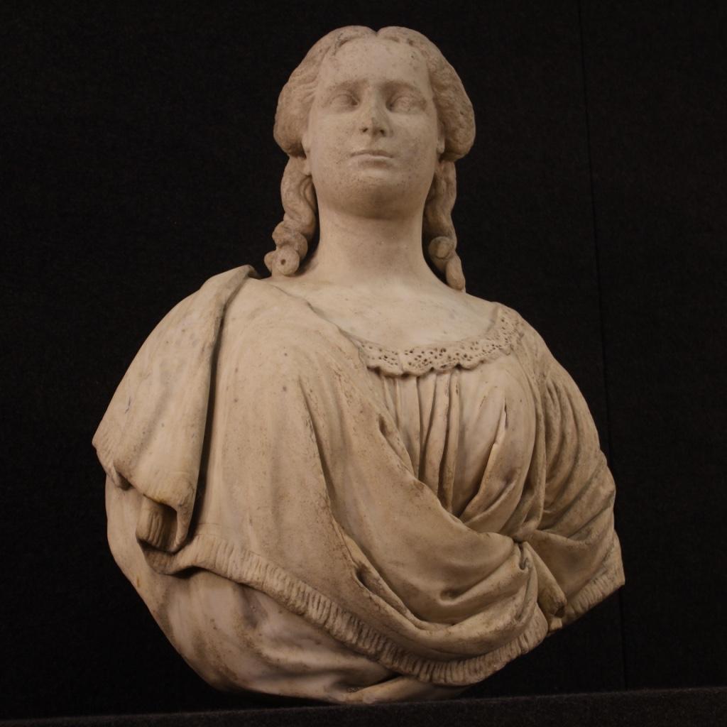 18th Century Marble Antique Italian Bust Noblewoman Portrait Sculpture, 1770 In Fair Condition In Vicoforte, Piedmont