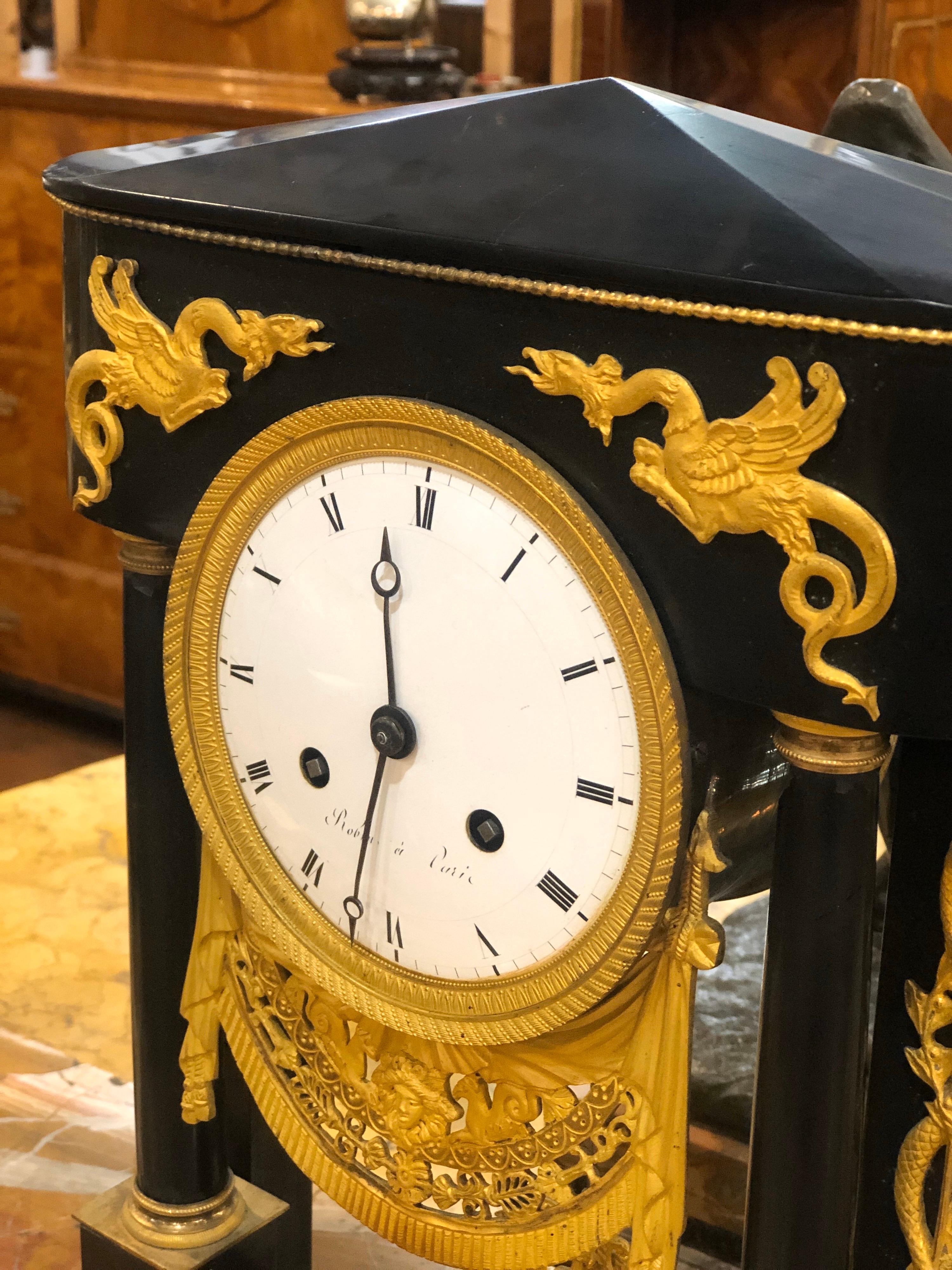 18th Century French Black Marble Clock Louis XVI Robert Robin In Good Condition In Roma, RM