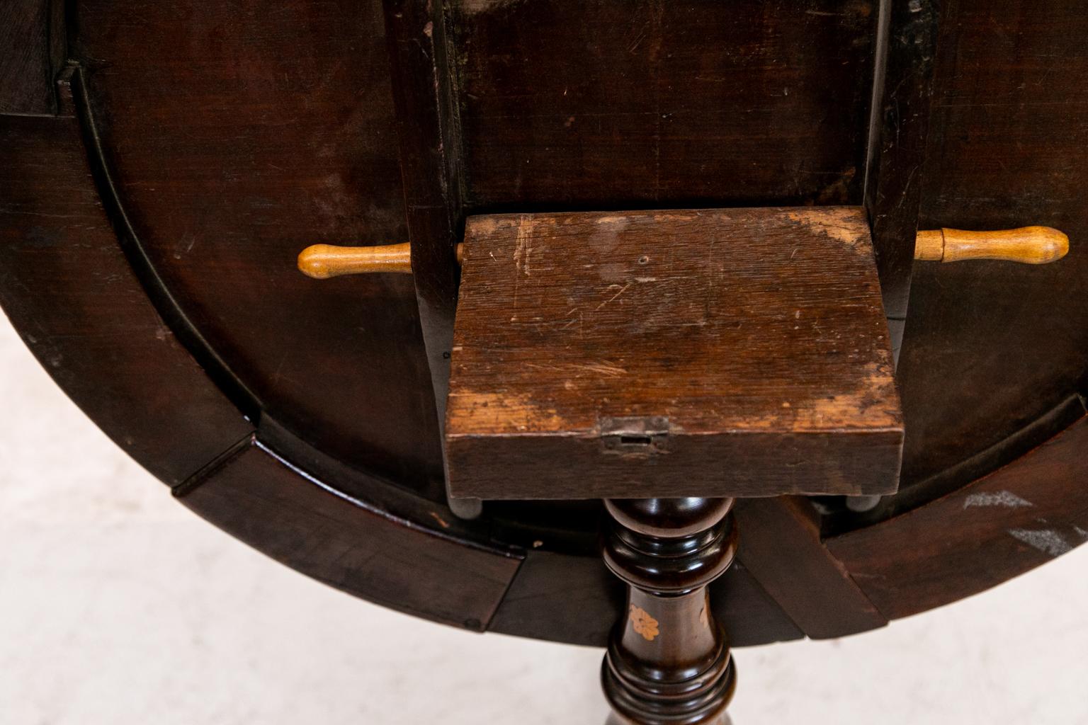 18th Century Marquetry Tilt-Top Tripod Table 3