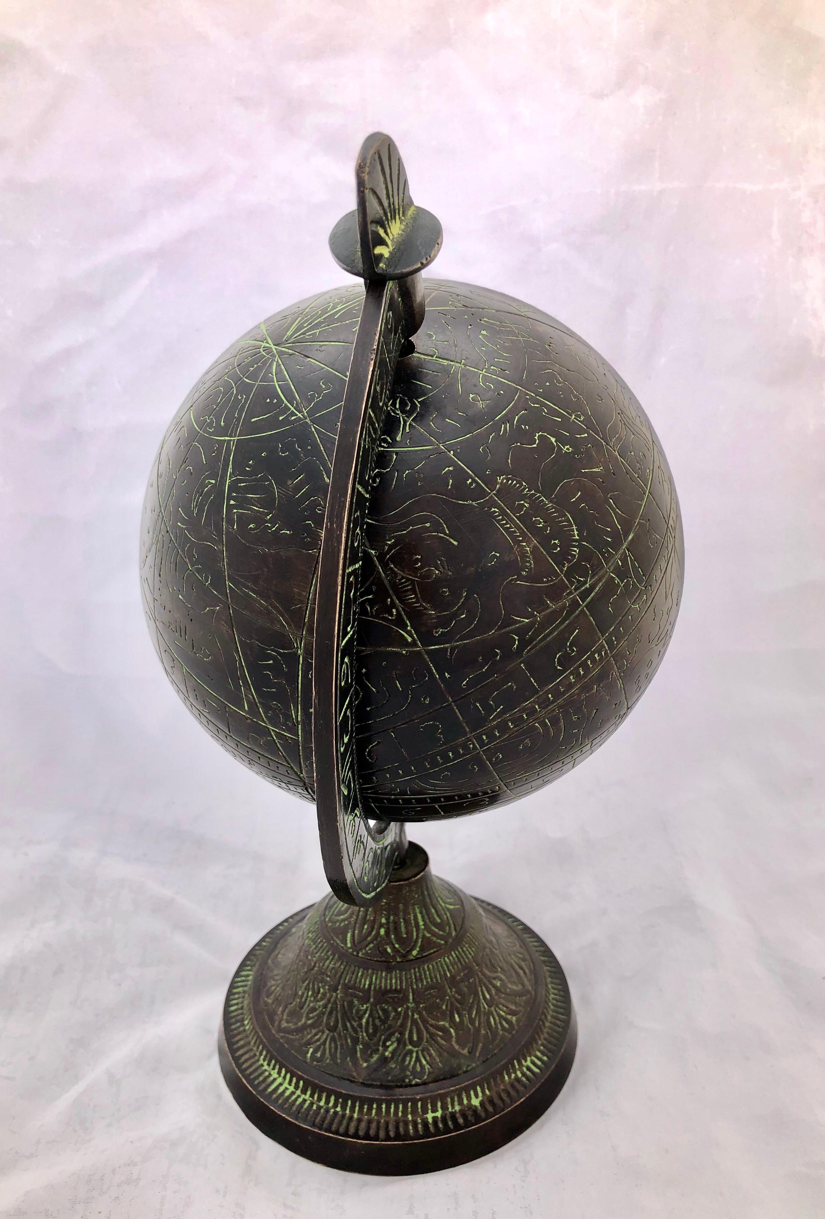 18th Century Islamic Astrolabe Sphere - Antique Bronze Celestial Globe  For Sale 3