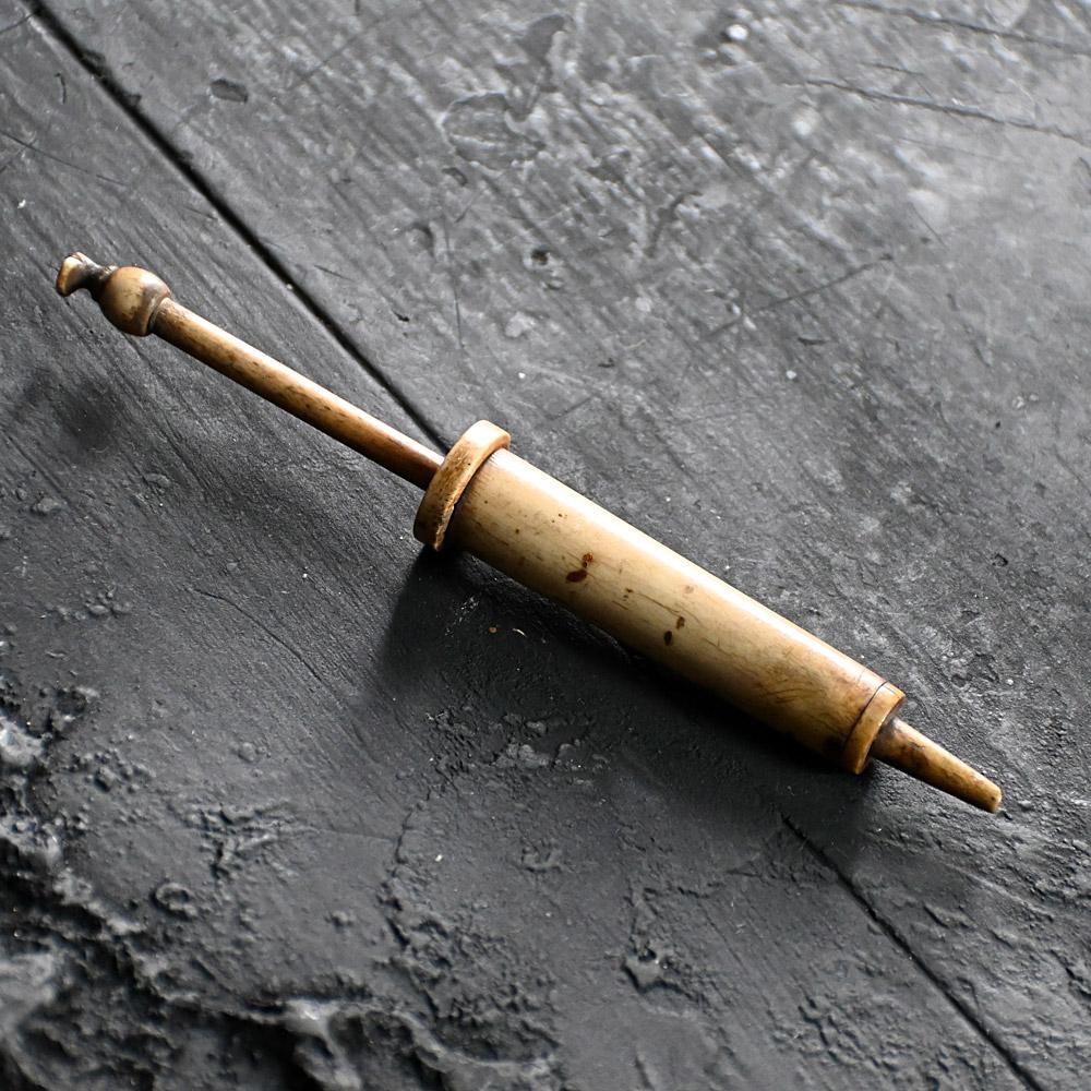 18th Century Medical Syringe 

For historical medical use and dating from the 18th century, and certainly from the beginning of the 18th century. This hand-crafted example is made to a high quality, particularly for the handle and the two very