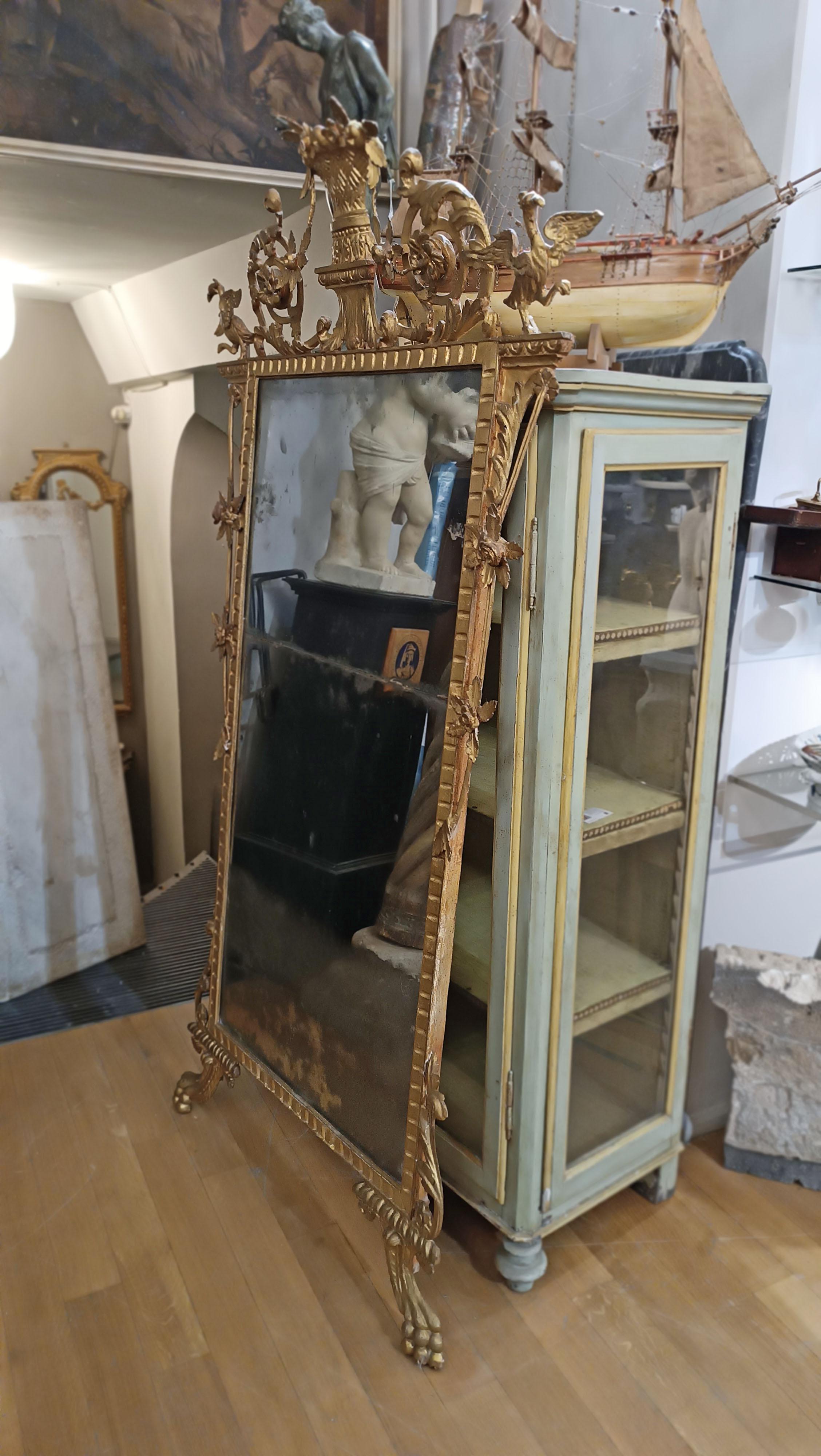 Mirror 18th CENTURY MEDIUM SIZE NEOCLASSICAL MIRROR  For Sale