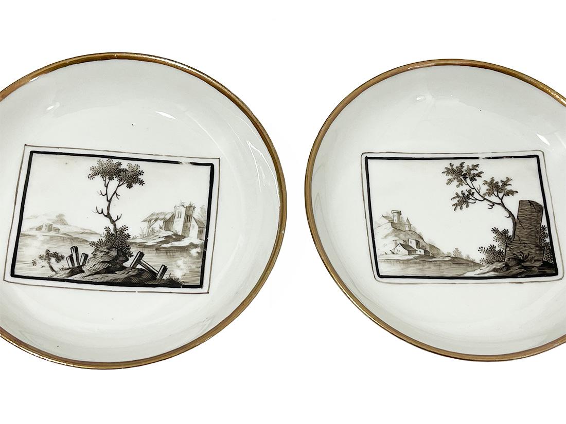 Porcelain 18th Century Meissen cups and saucers For Sale