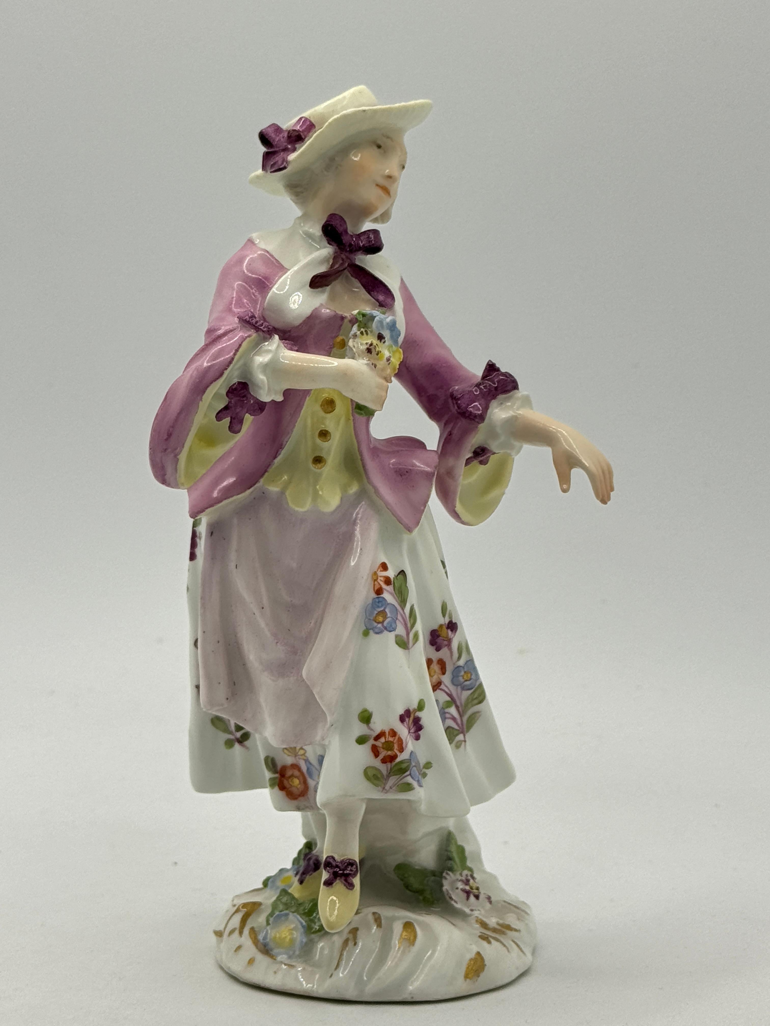 Figurilla de dama de Meissen del siglo XVIII Porcelana en venta
