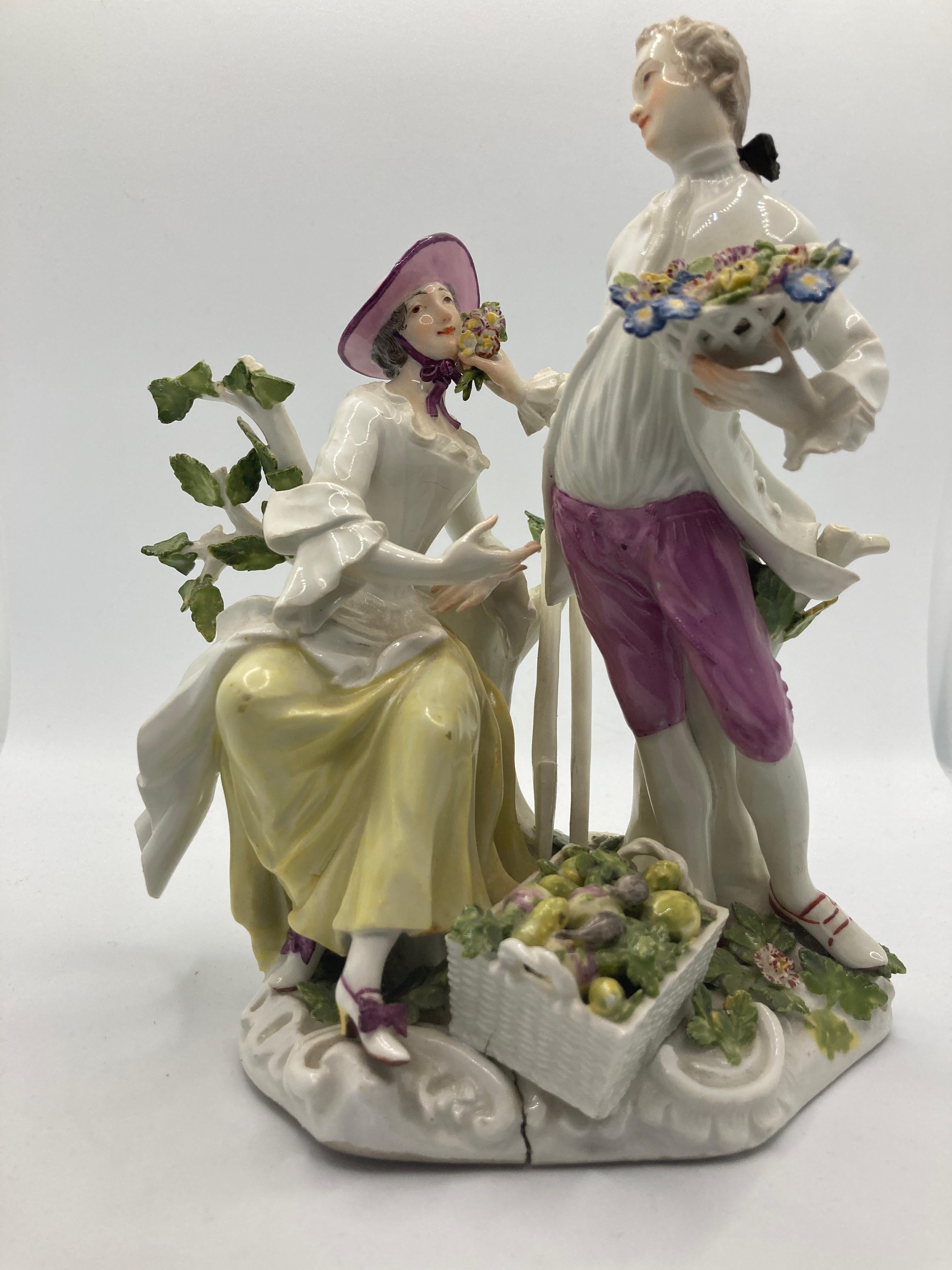 Meissen Porcelain Figur des 18. Jahrhunderts, 'Gärtnerpaar',  Modell Nr. 1584 im Angebot 2