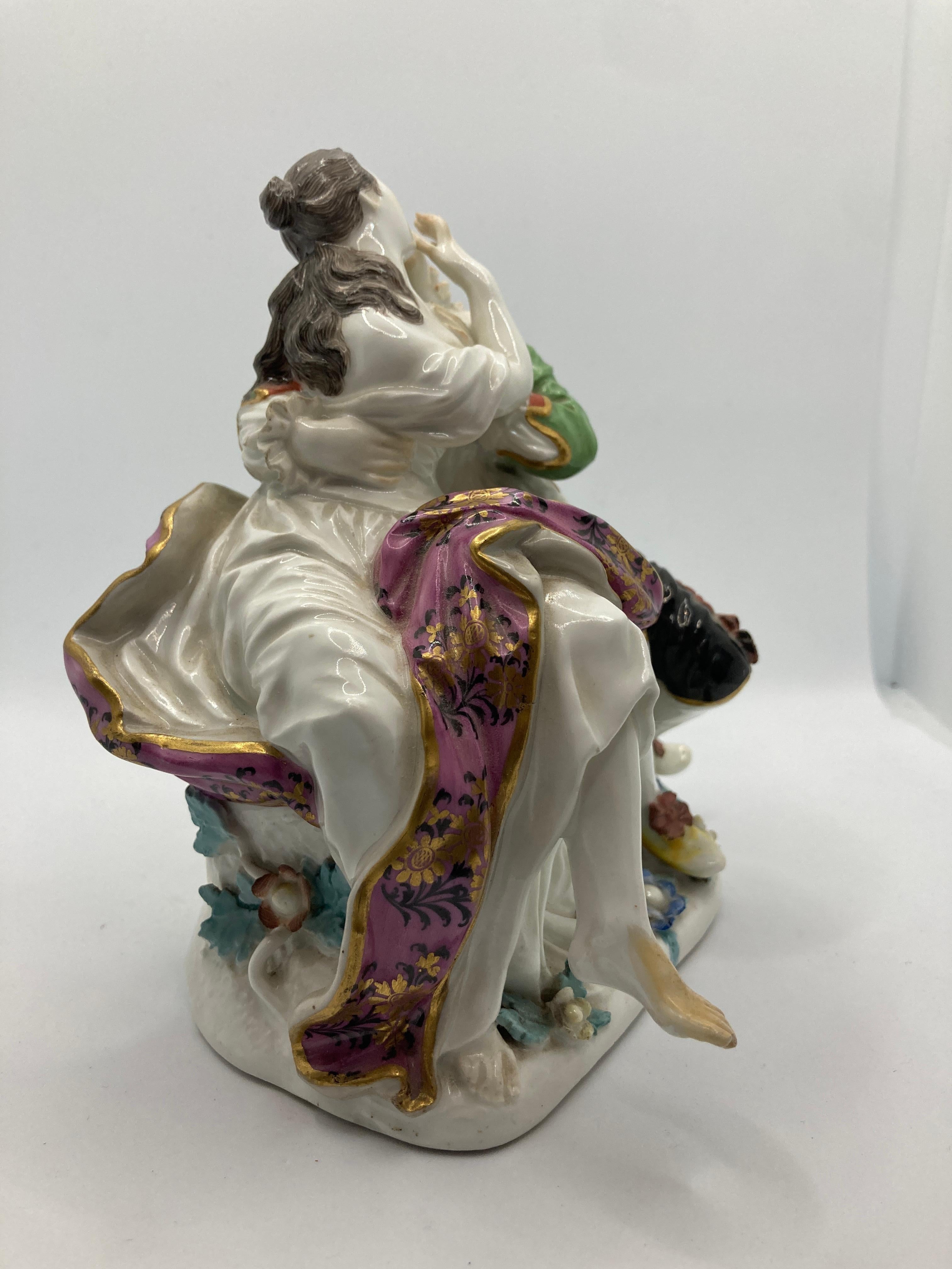 18th Century Meissen Porcelain Figurine, 'Pair of Lovers',  Model No 571 For Sale 2