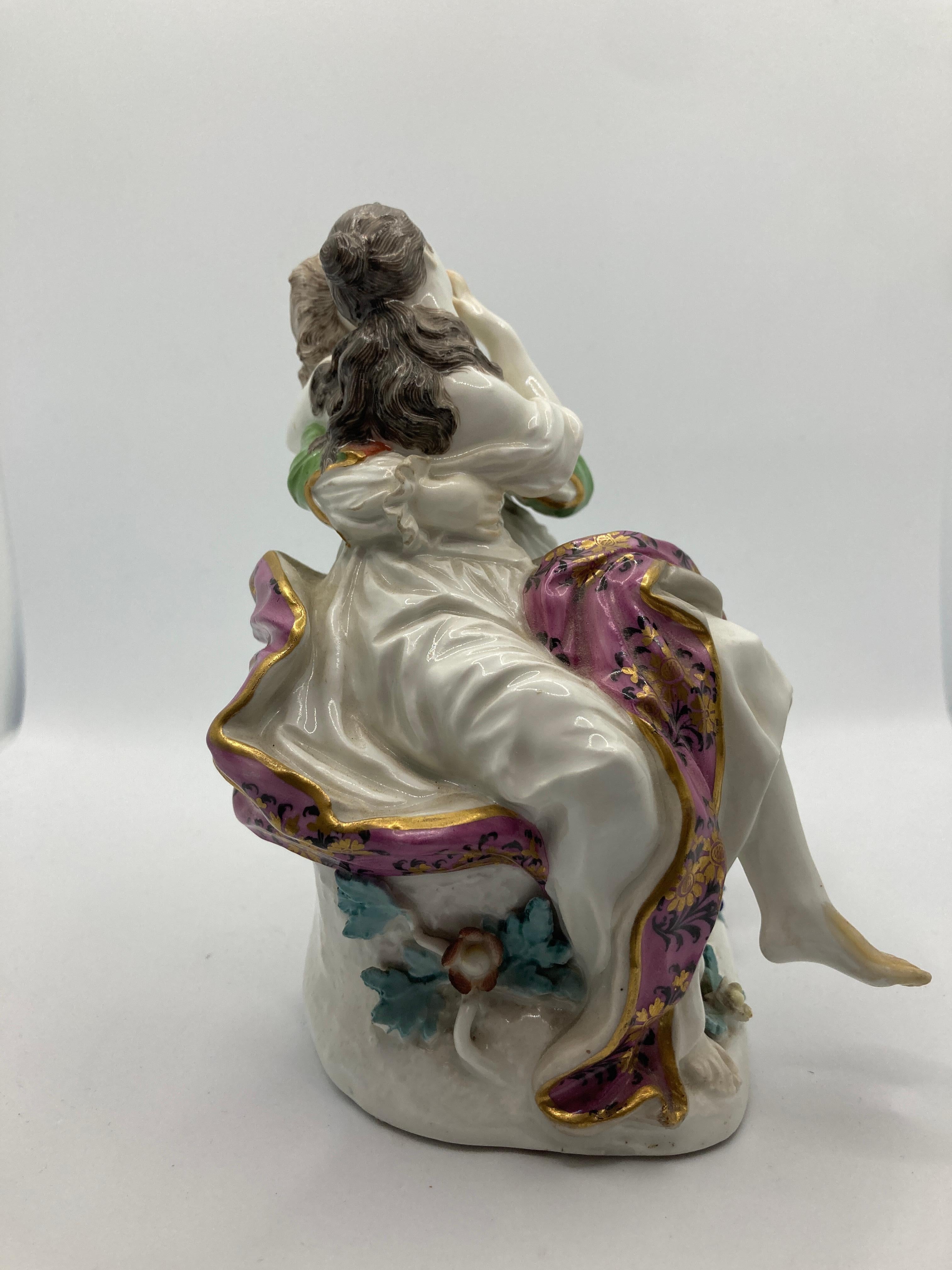 Meissen Porcelain Figur des 18. Jahrhunderts, 'Liebespaar',  Modell Nr. 571 im Zustand „Gut“ im Angebot in Maidstone, GB
