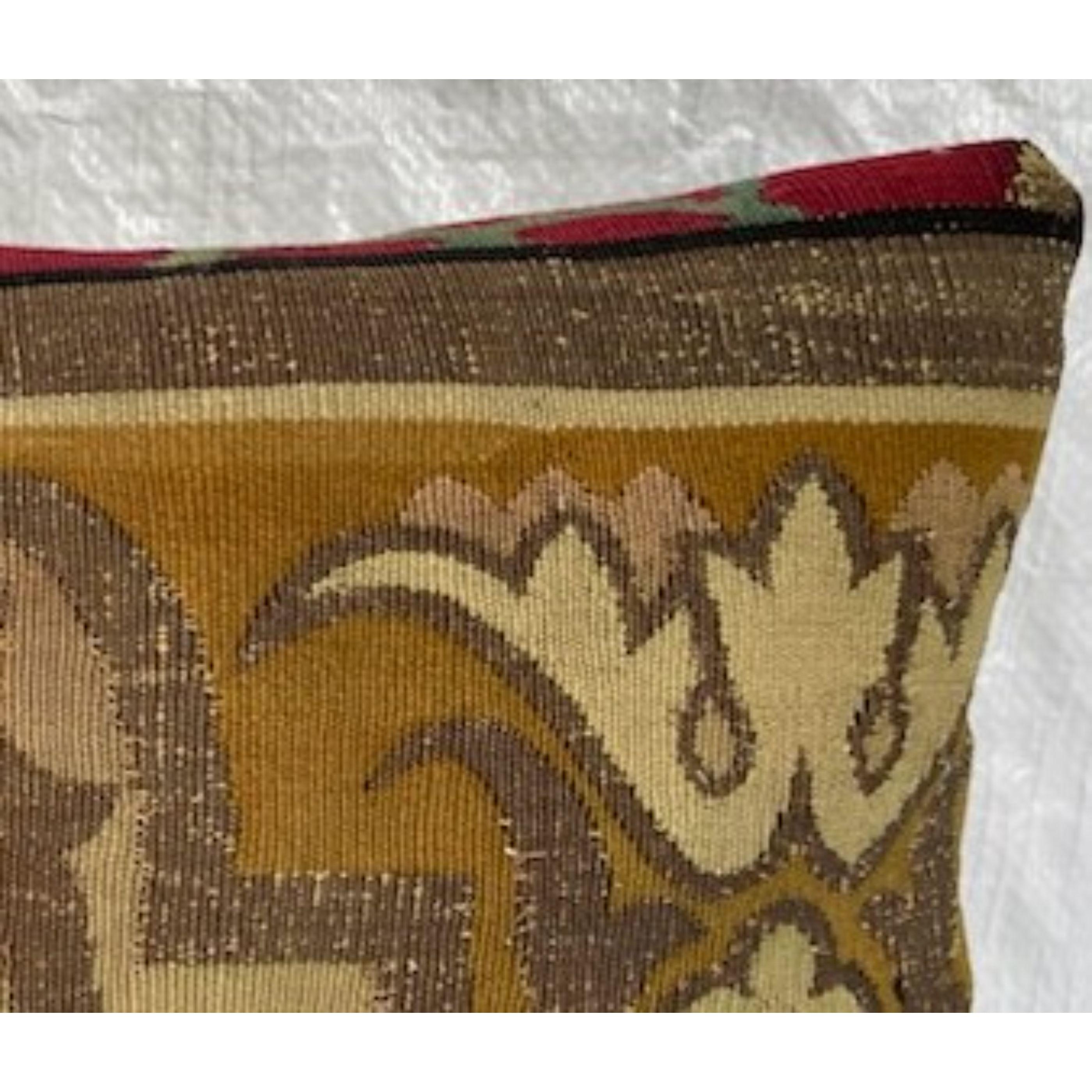 18th Century Metallic Tapestry Pillow In Good Condition For Sale In Los Angeles, US
