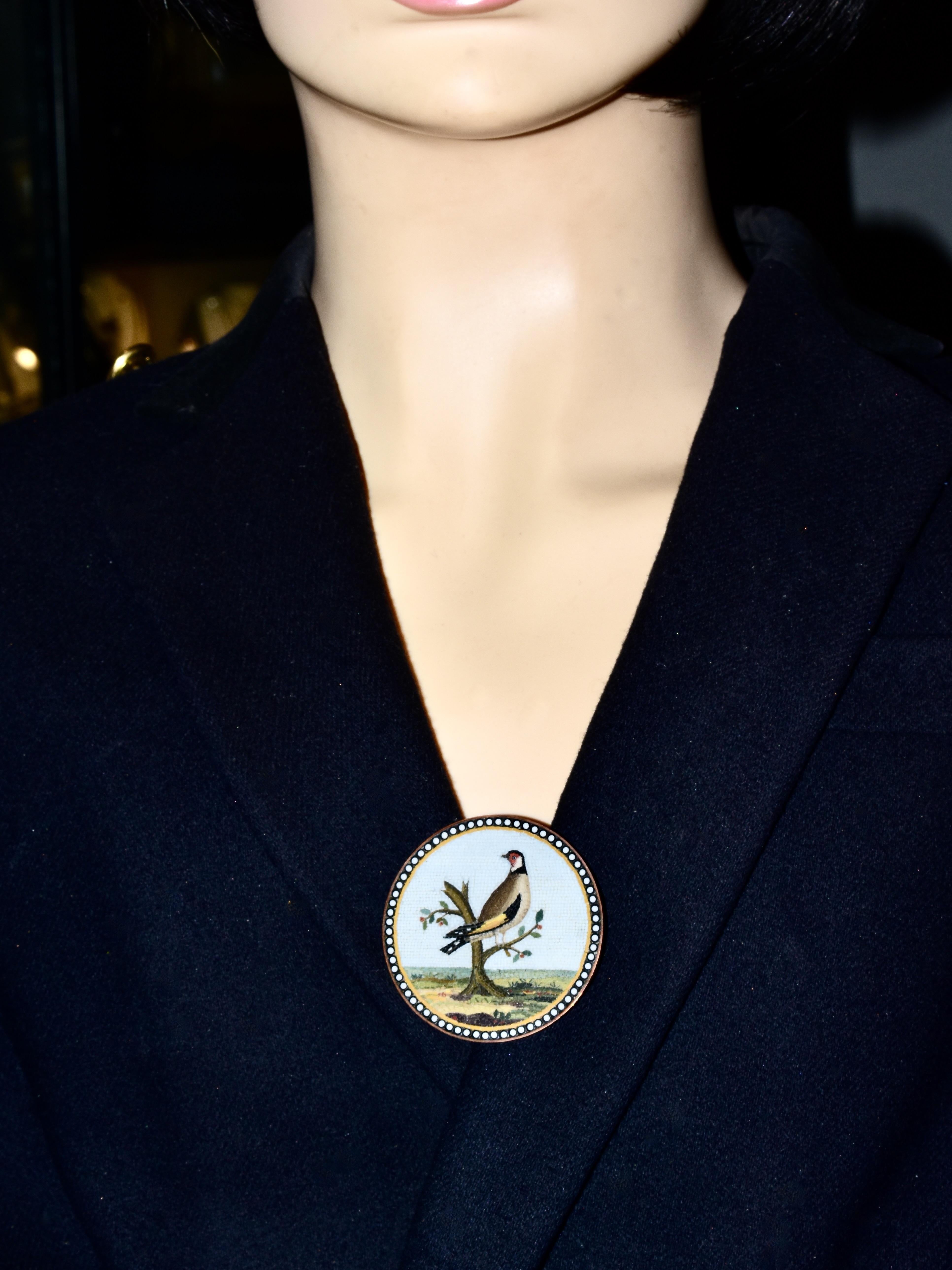 18th Century Micromosaic of a Goldfinch, c. 1790, attributed to G. Raffaelli In Excellent Condition For Sale In Aspen, CO