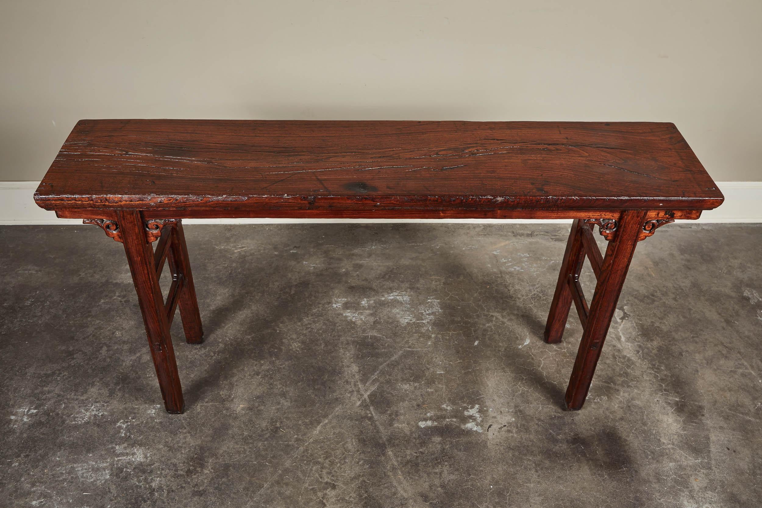 18th Century Ming Style Altar Table In Good Condition For Sale In Pasadena, CA