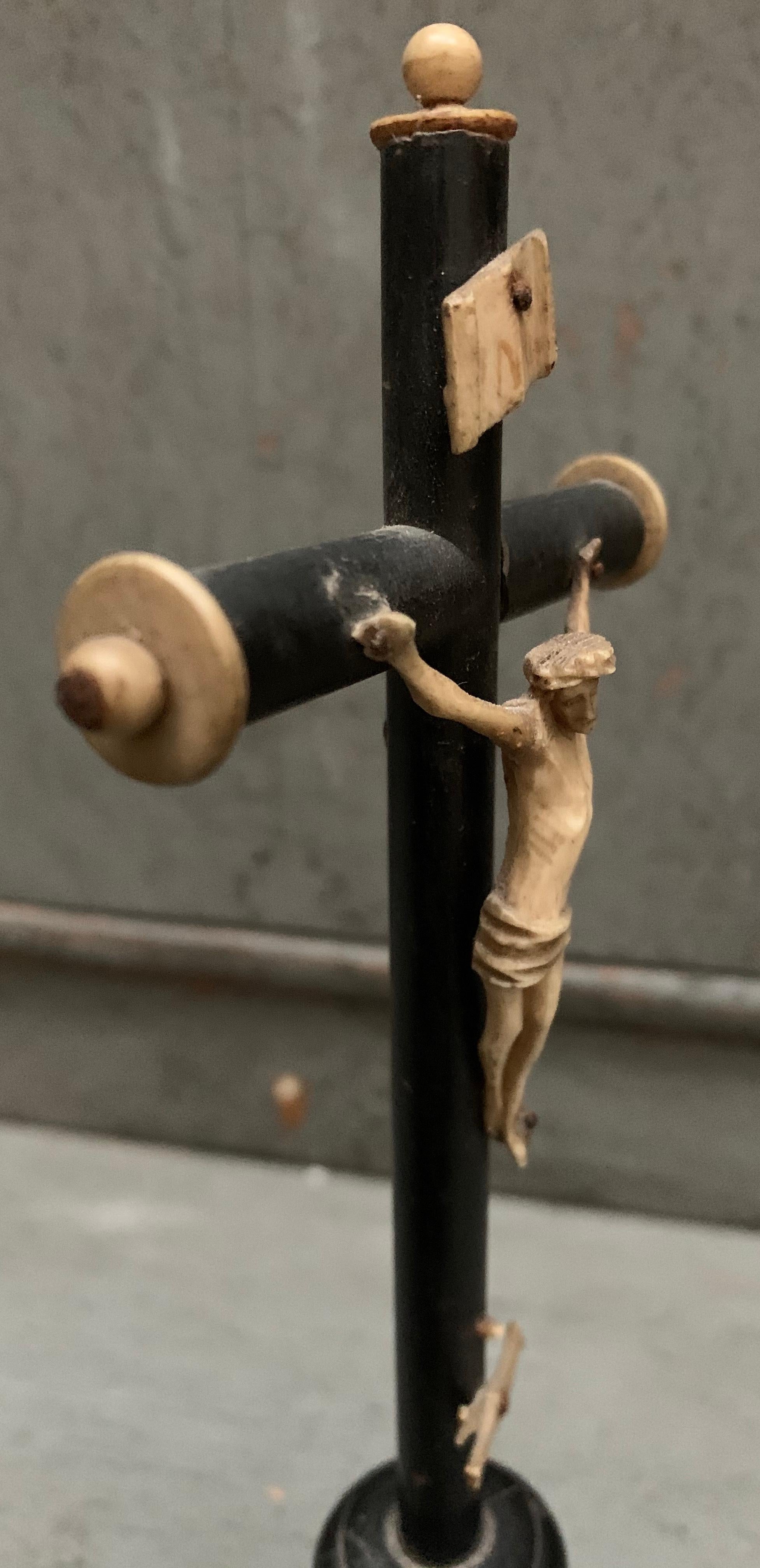 18th Century Miniature Crucifix in Carved Bone and Wood 2