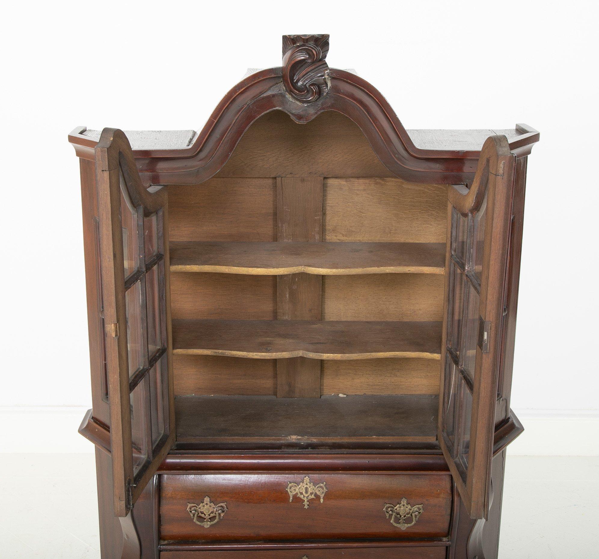 European 18th Century Diminutive Dutch Kettle Base Paw Foot Bookcase