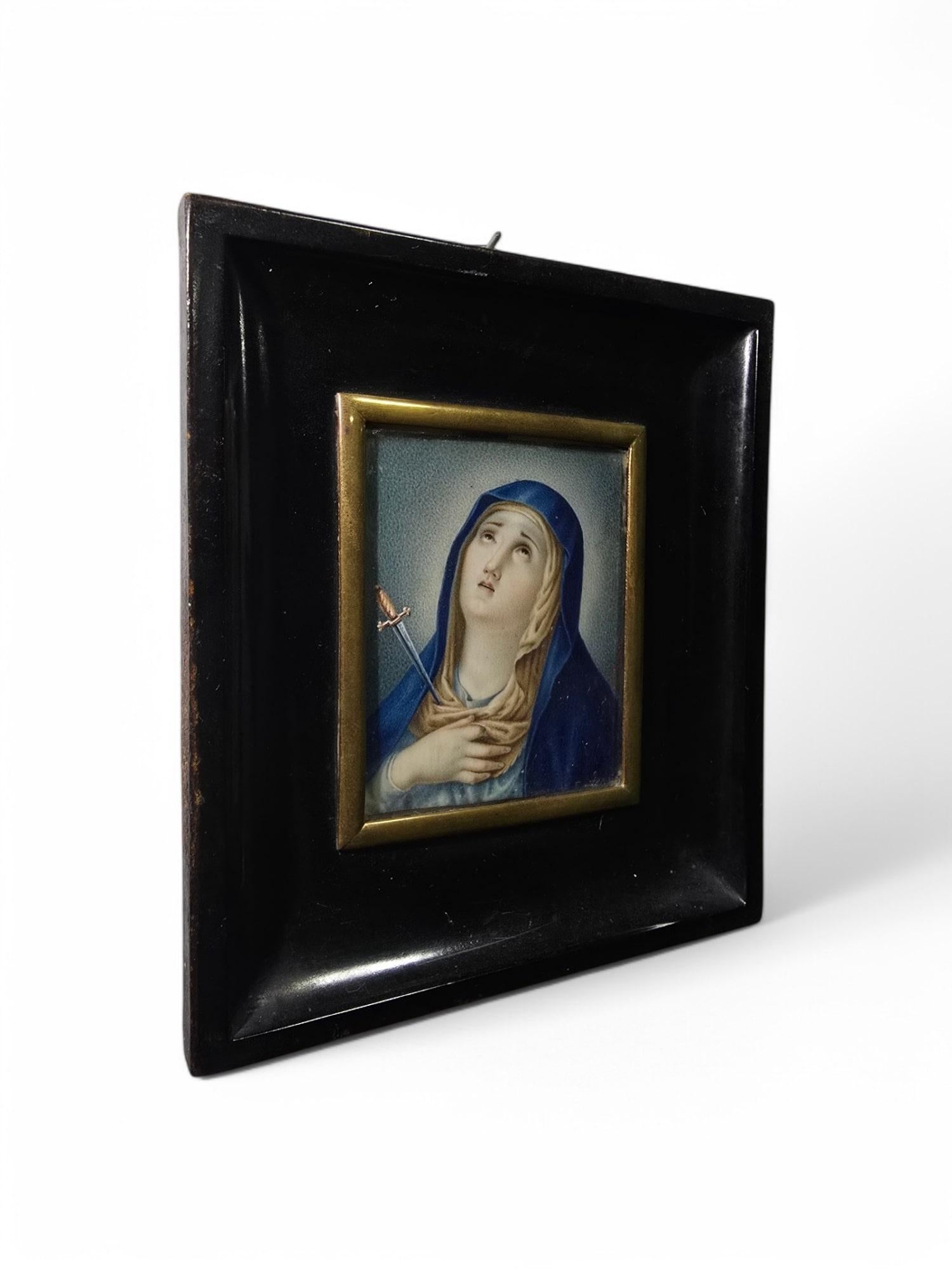 Pintura al óleo en miniatura del siglo XVIII - Virgen Dolorosa en venta 3