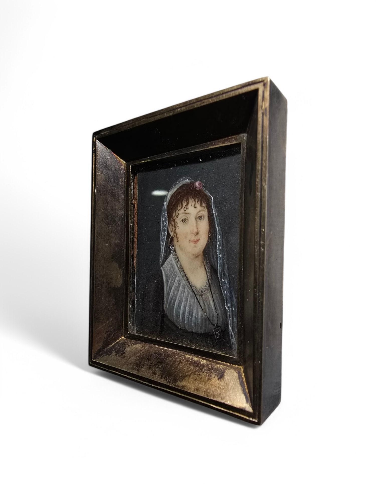 Miniatur-Ölporträt aus dem 18. Jahrhundert - Dame mit geblümtem Haarschmuck im Angebot 6