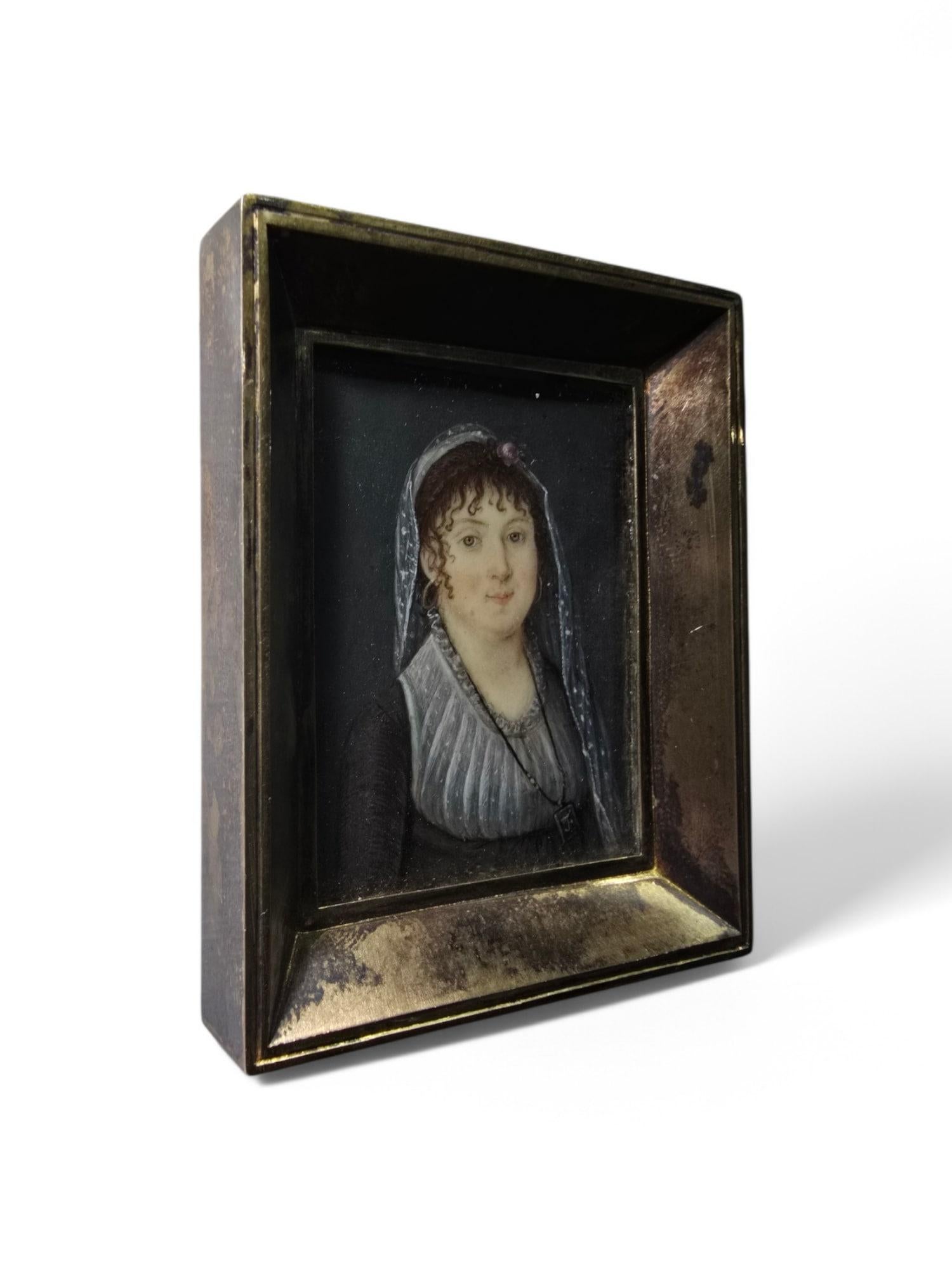 Miniatur-Ölporträt aus dem 18. Jahrhundert - Dame mit geblümtem Haarschmuck im Angebot 7
