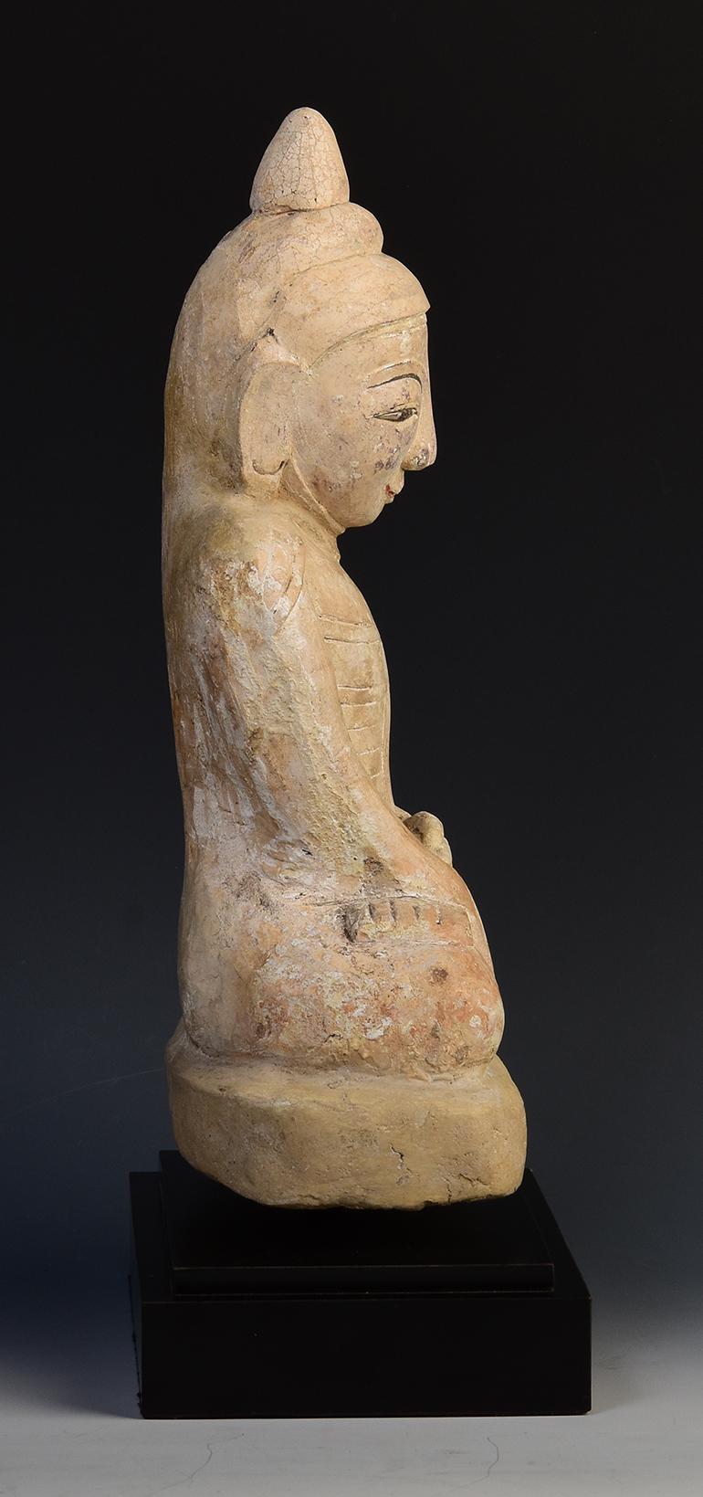 18th Century, Mon, Antique Burmese Soapstone Seated Buddha For Sale 5