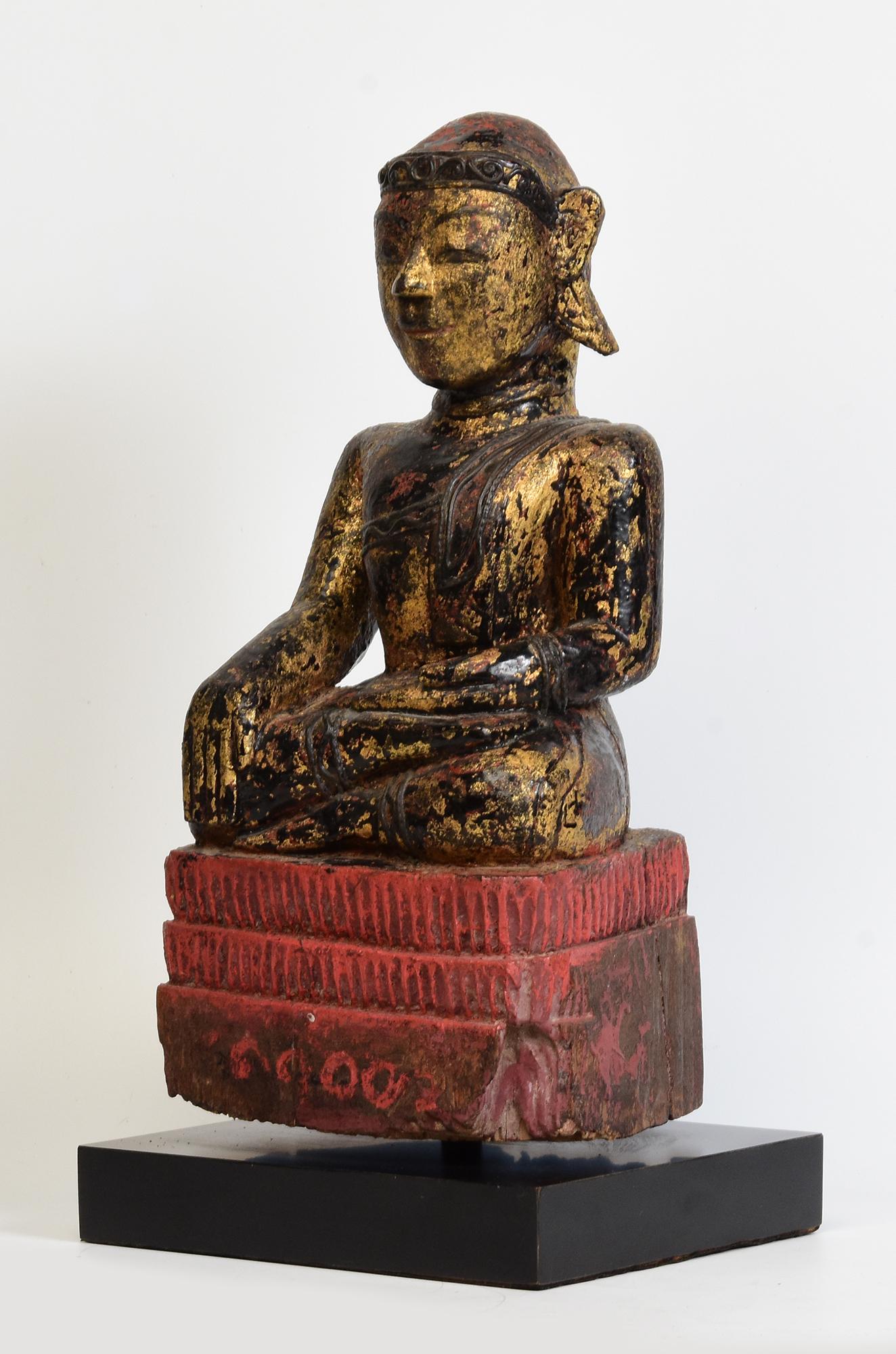 18th Century, Mon, Antique Burmese Wooden Seated Buddha For Sale 1