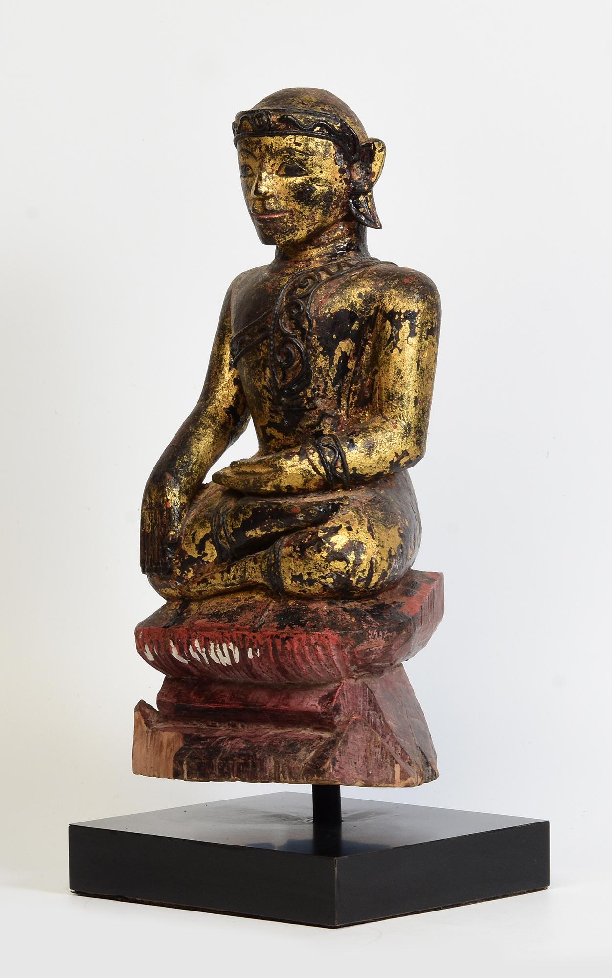 18th Century, Mon, Antique Burmese Wooden Seated Buddha For Sale 1