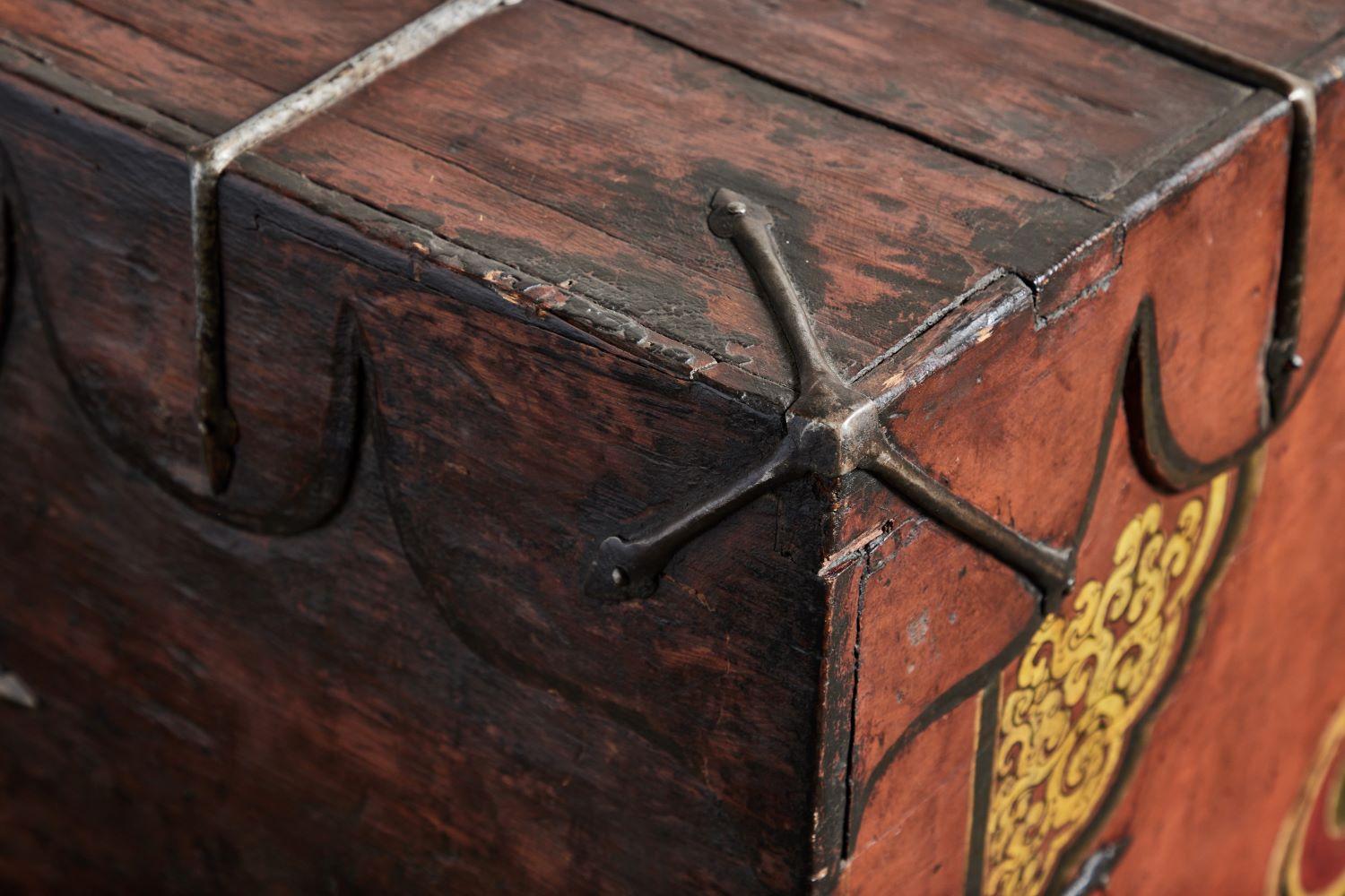 18th Century Monastery Trunk For Sale 7