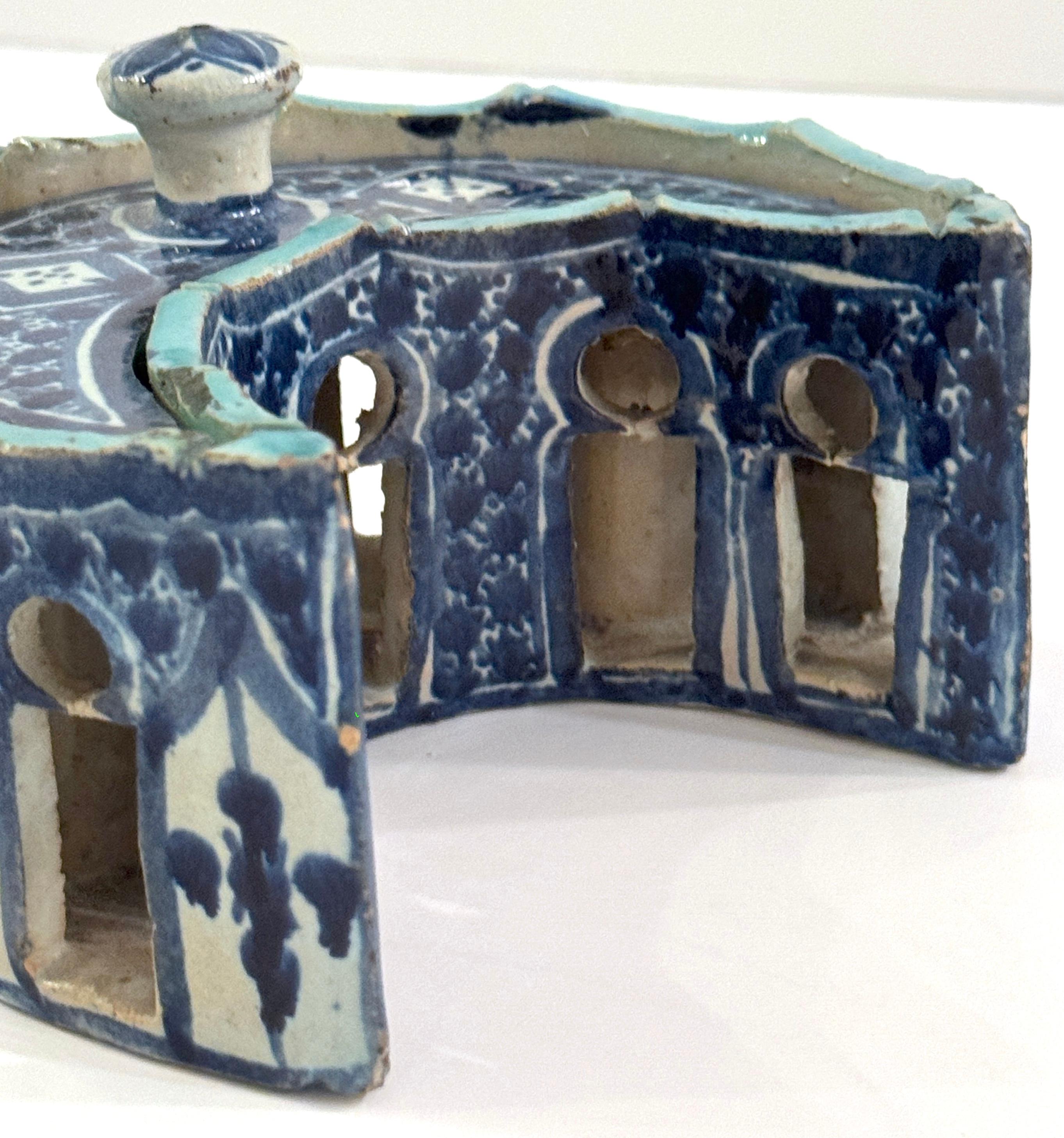 18th Century Moorish-Ottoman Iznik Style Crescent Moon Architectural Inkwell 2