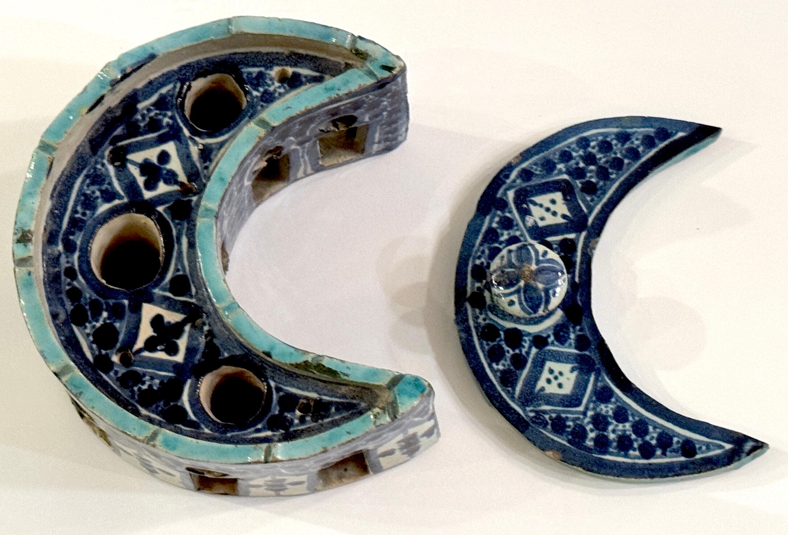 Dutch 18th Century Moorish-Ottoman Iznik Style Crescent Moon Architectural Inkwell