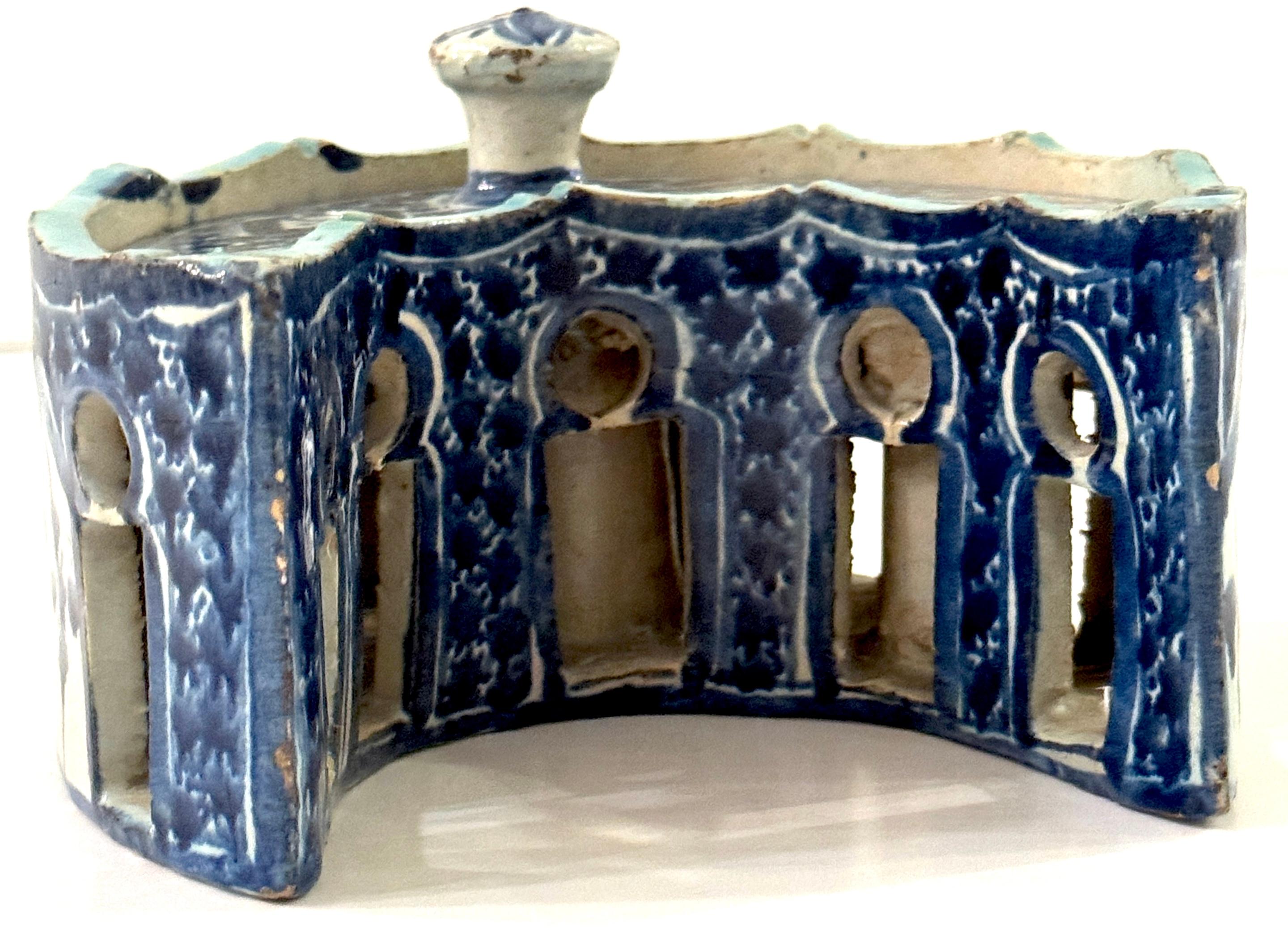 18th Century Moorish-Ottoman Iznik Style Crescent Moon Architectural Inkwell 1