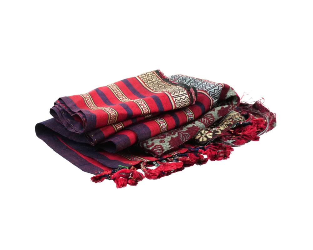 18Th Century Moroccan Berber Woven Textile W Silk In Good Condition For Sale In New York, NY