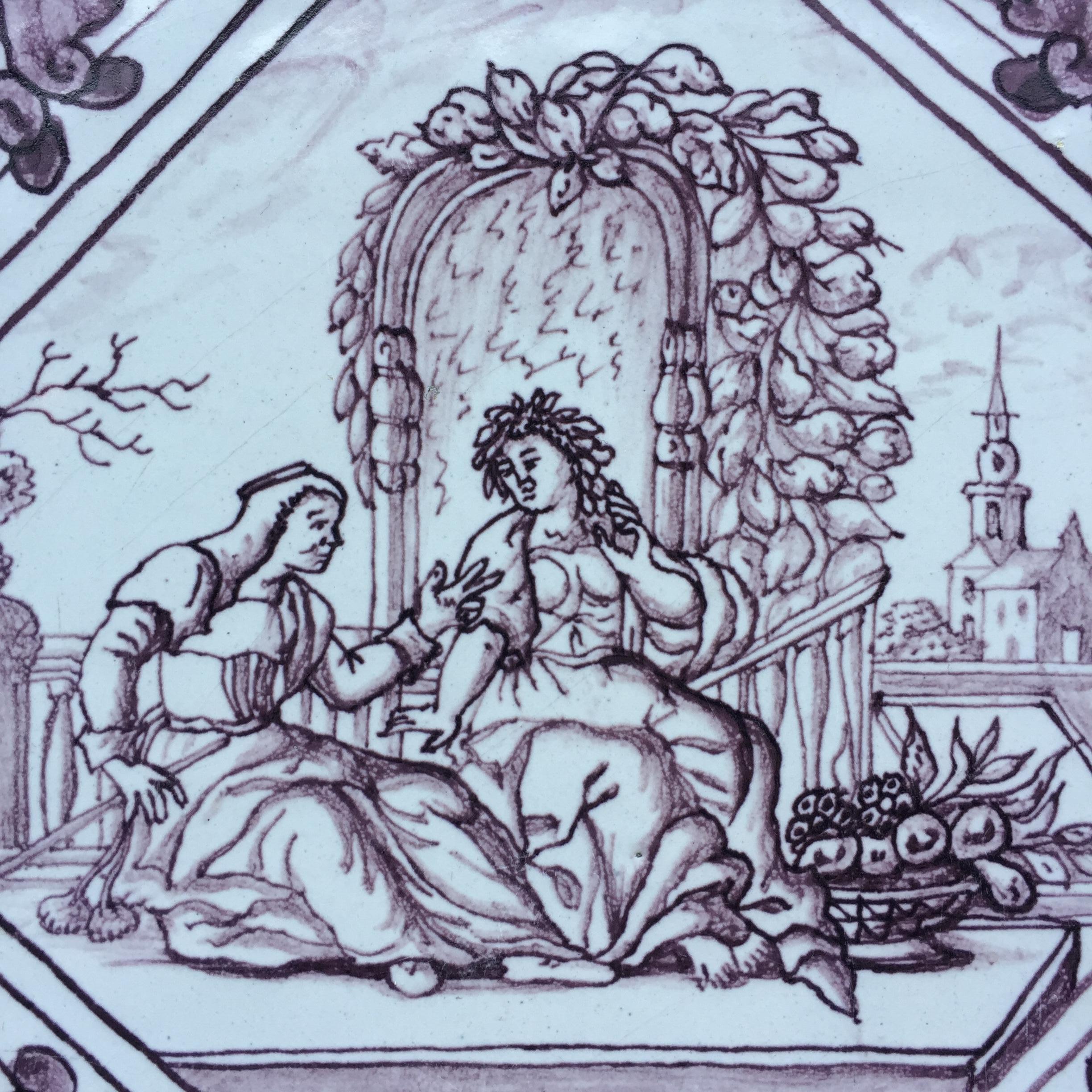 Néerlandais carreaux de Delft mythologiques hollandais du 18e siècle décorés de Vertumnis et de Pomona en vente